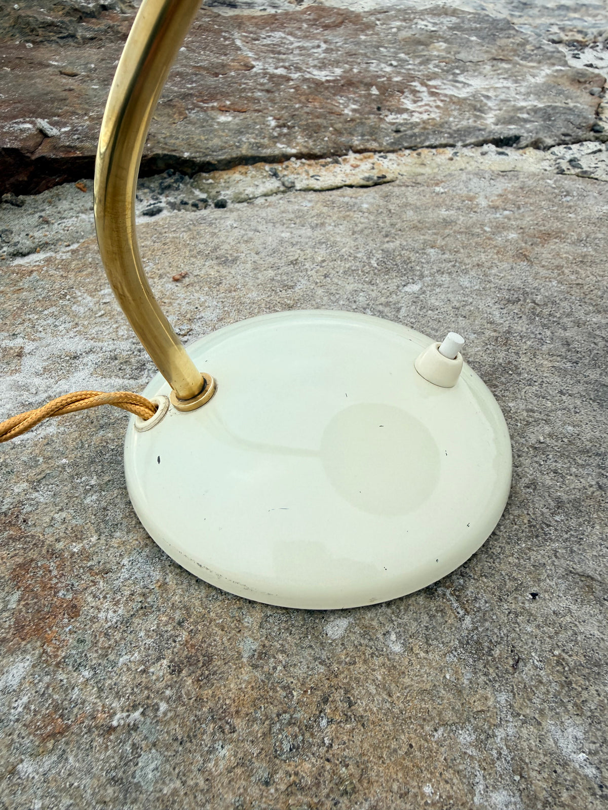 Kaiser Idell 6781 - Original Creme
