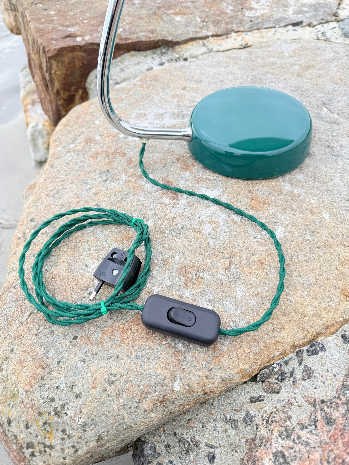 Cosack-Lampe (Gewinner des IF-Design Awards 1956) – Grün