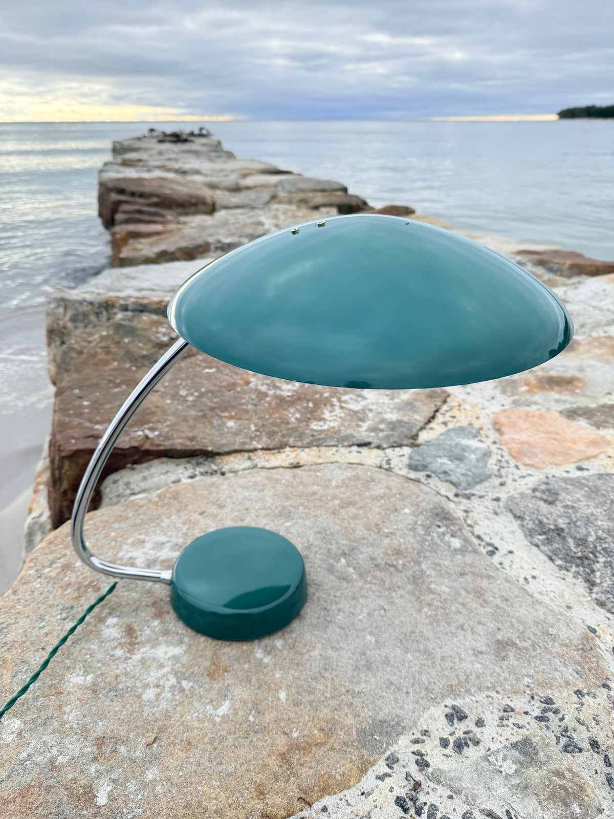 Cosack-Lampe (Gewinner des IF-Design Awards 1956) – Grün