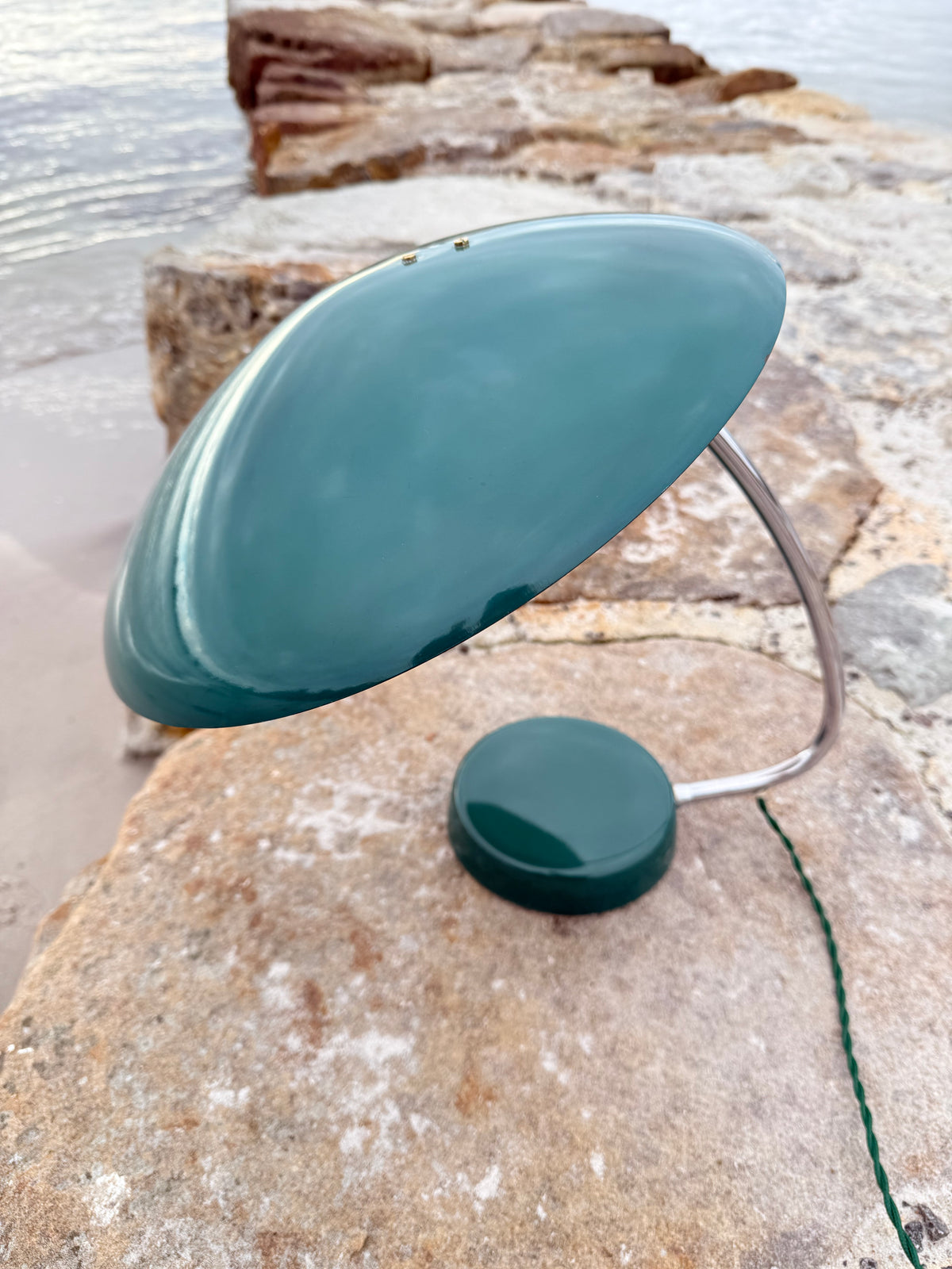 Cosack-Lampe (Gewinner des IF-Design Awards 1956) – Grün
