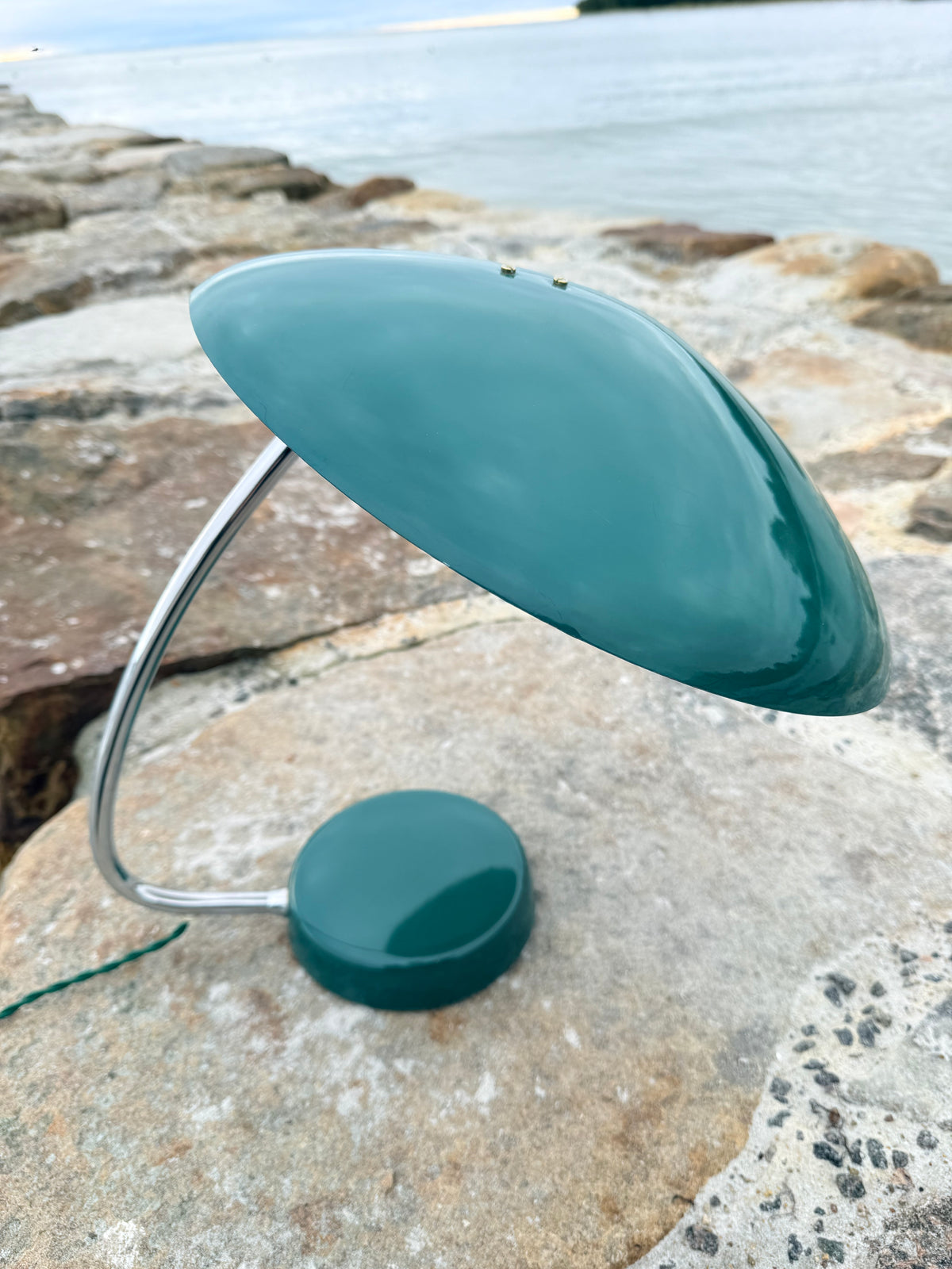Cosack-Lampe (Gewinner des IF-Design Awards 1956) – Grün
