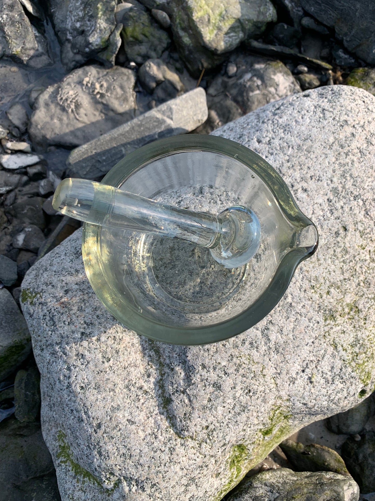 Mörser aus Glas