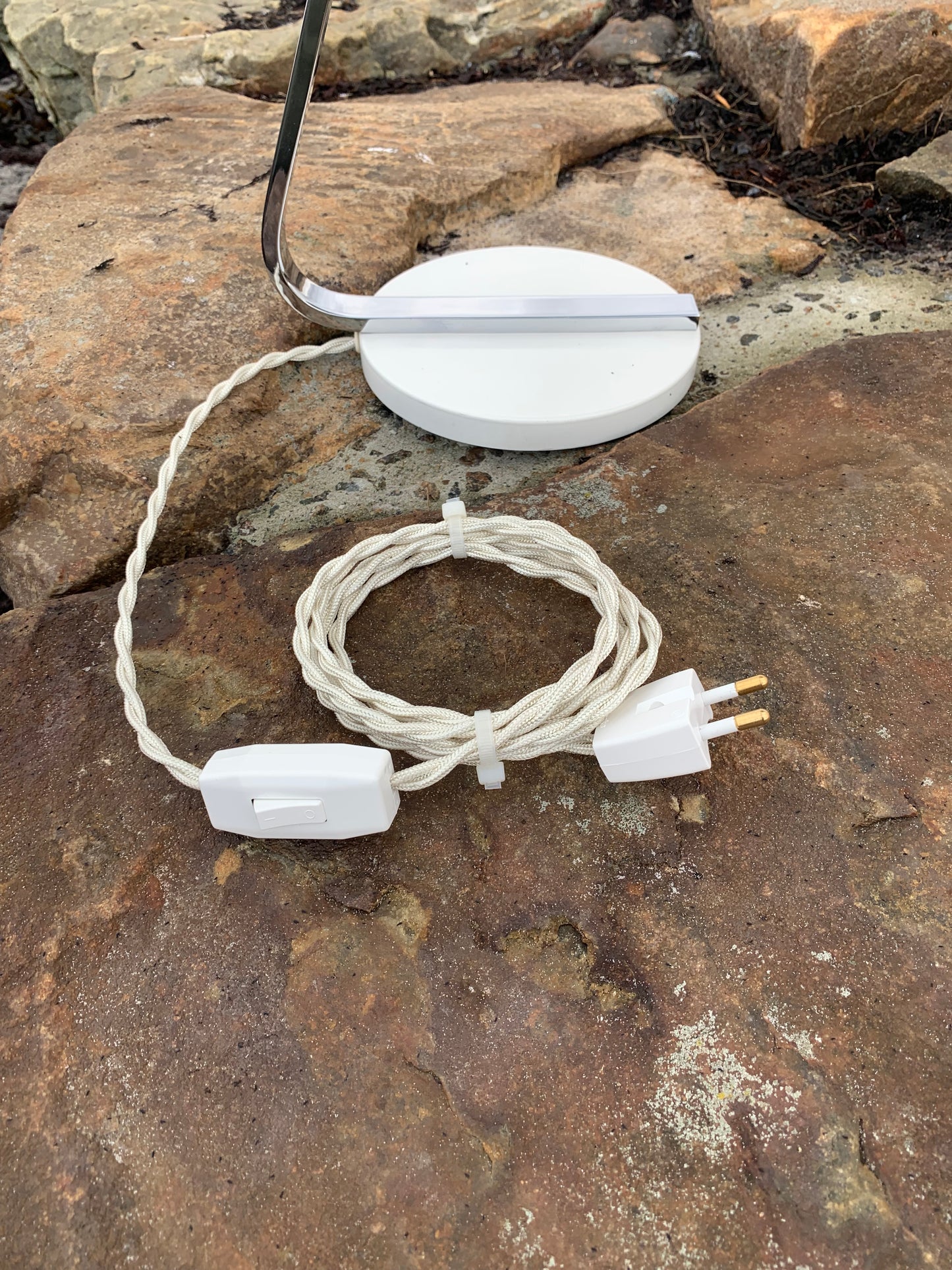 Kaiser Idell 6643 - Original weiß