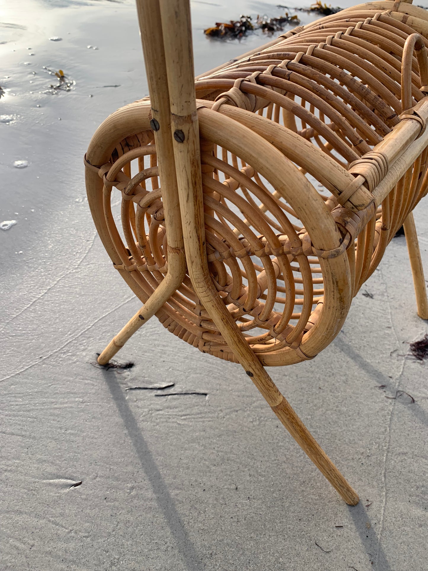 Aufbewahrungsmöbel aus Bambus