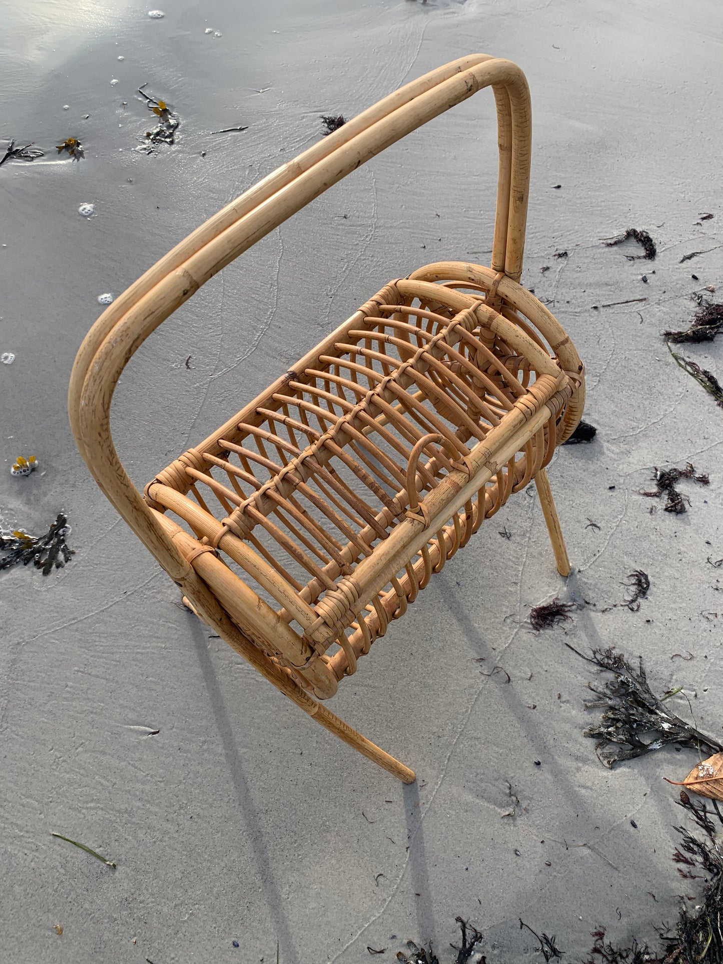 Aufbewahrungsmöbel aus Bambus