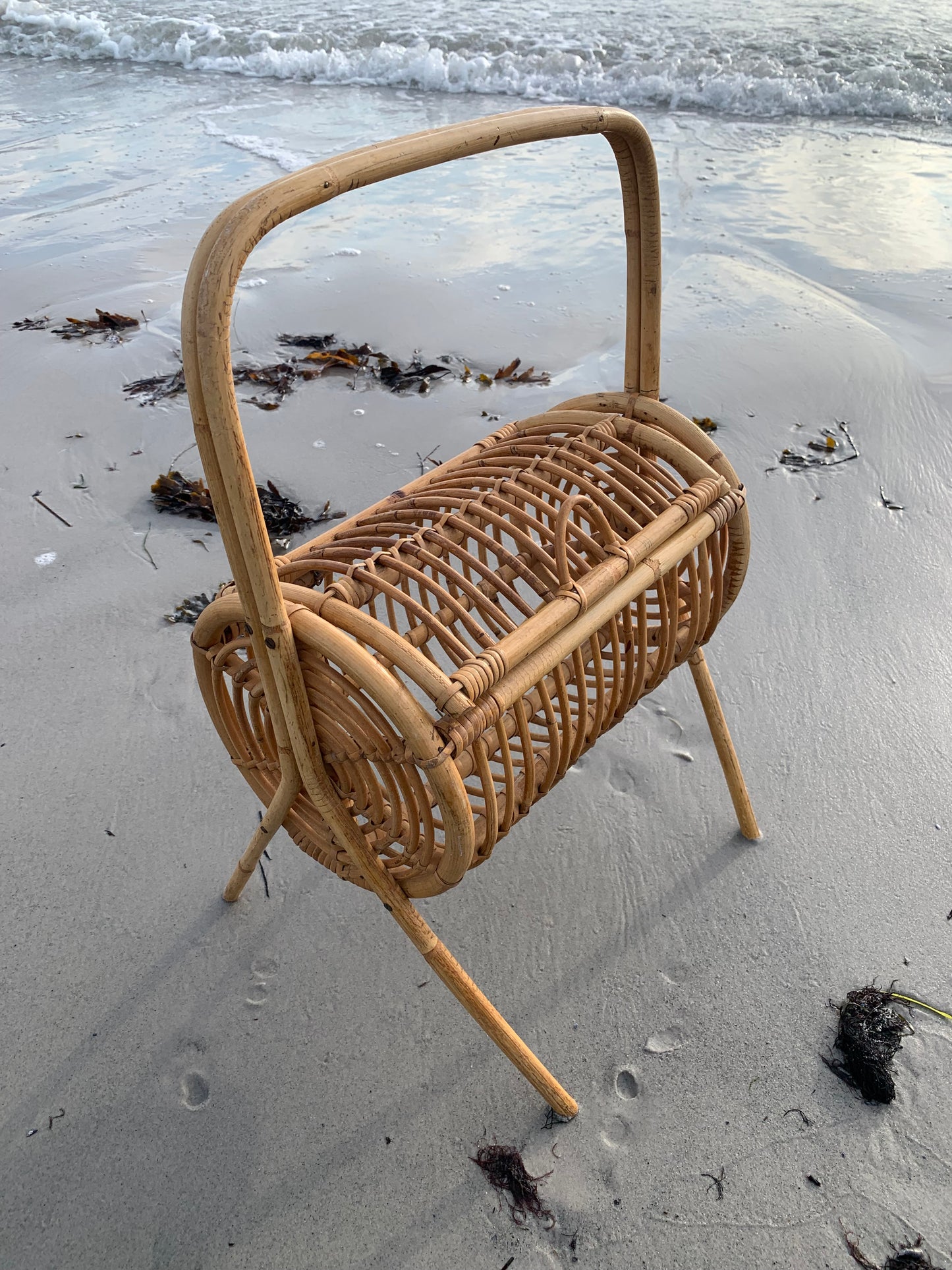 Aufbewahrungsmöbel aus Bambus