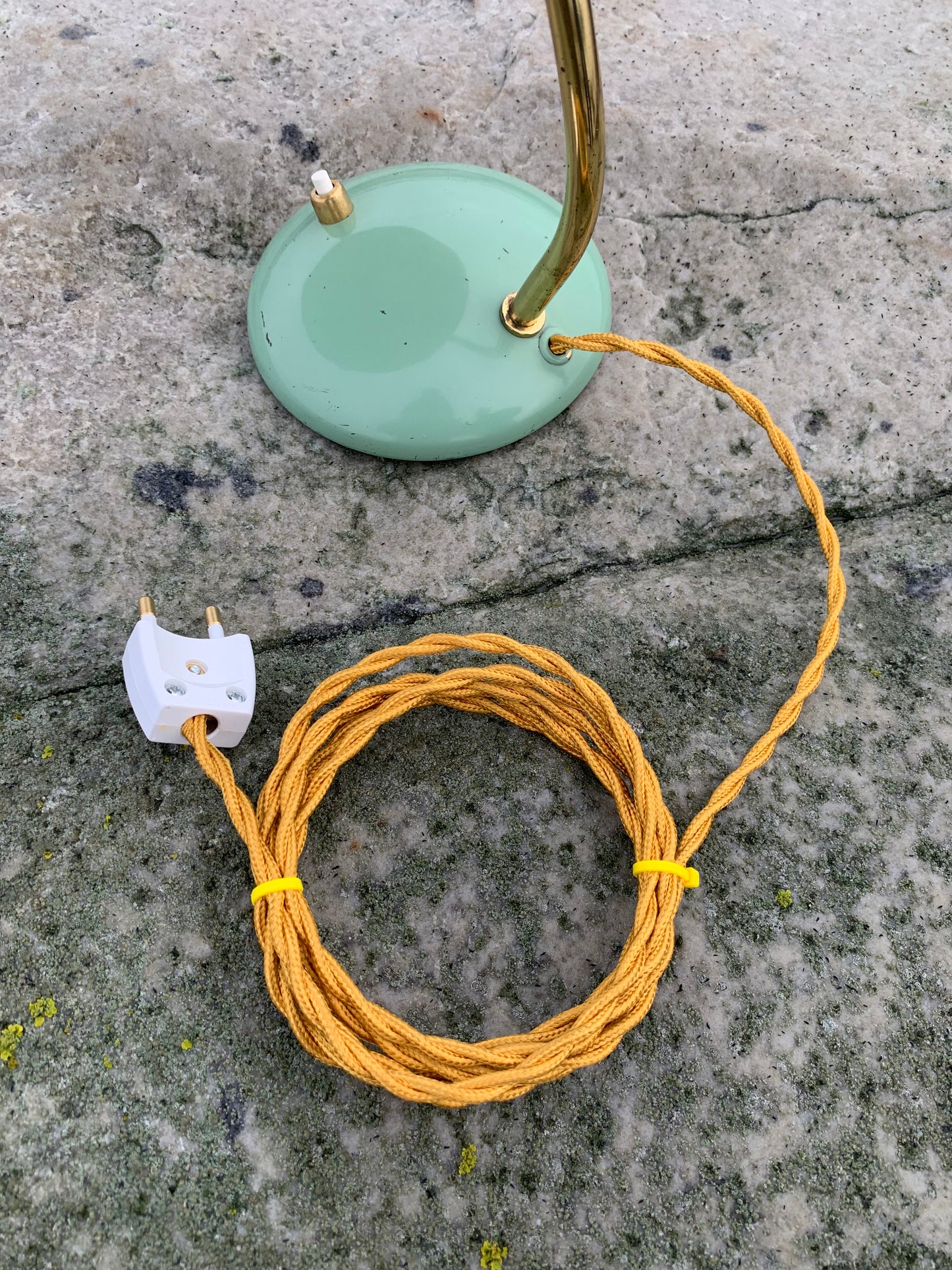 Kaiser Idell 6781 - Original Minze