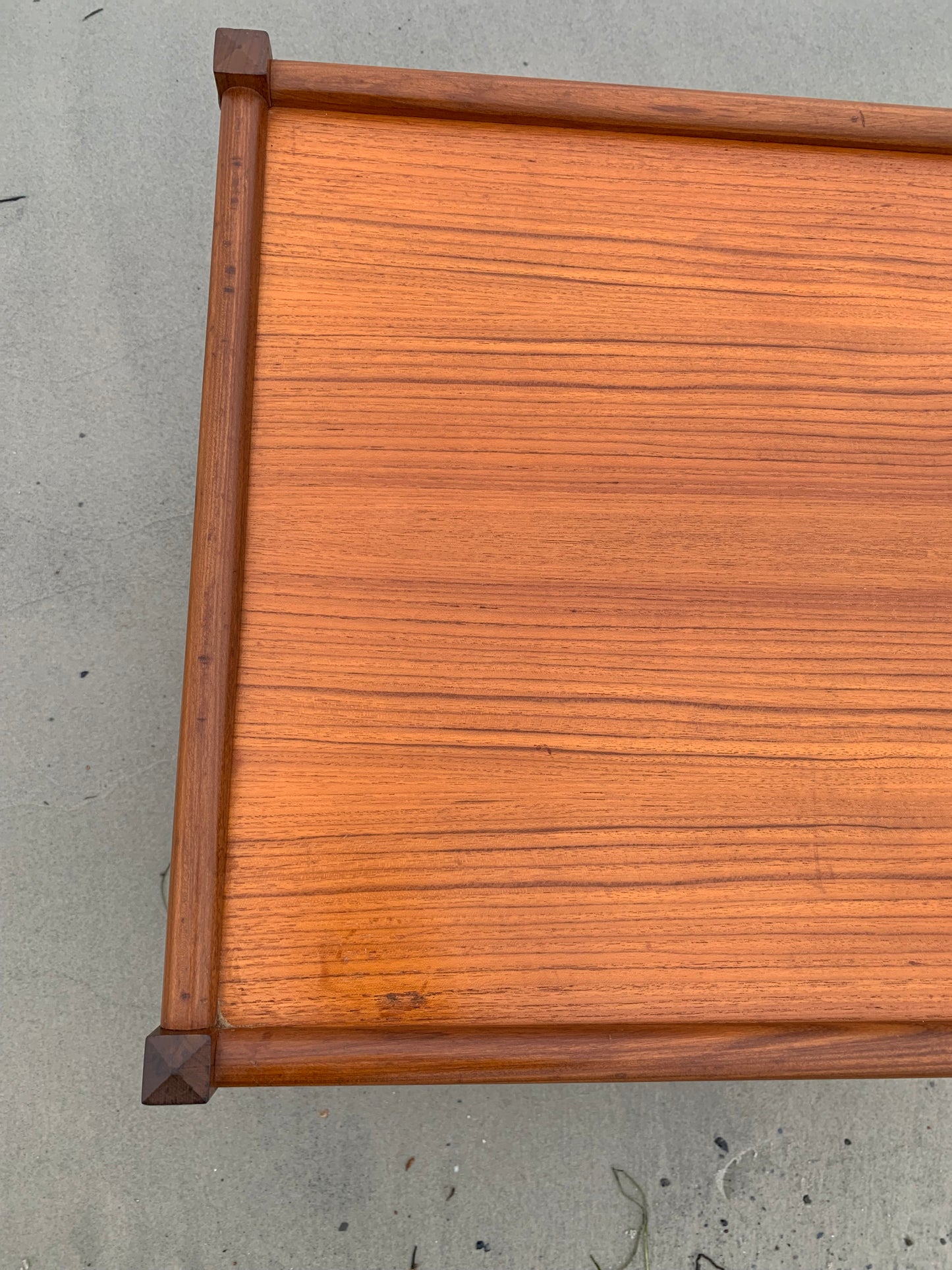 Servierwagen mit Rädern