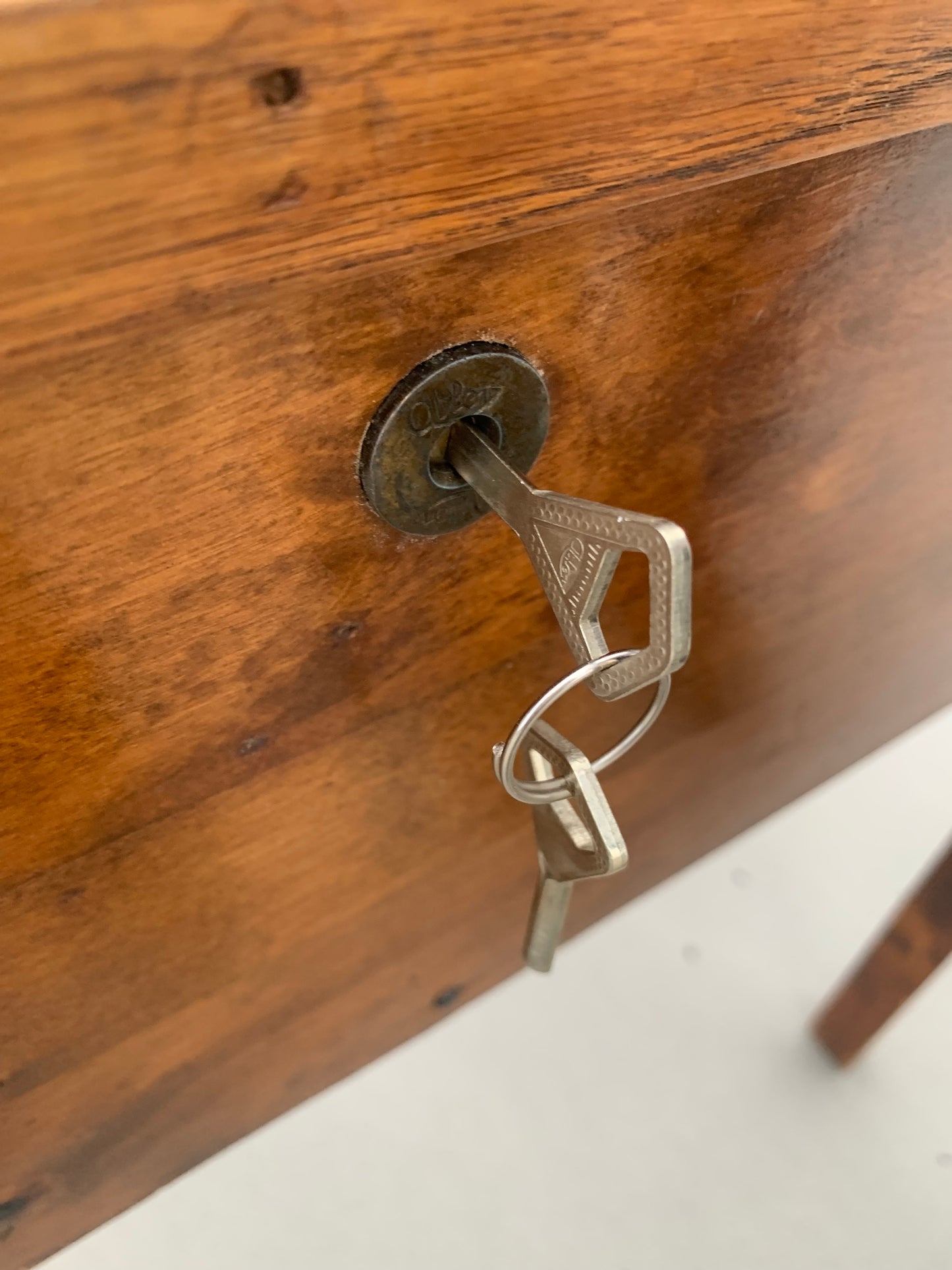 Spieltisch – Unterhaltsam und selten