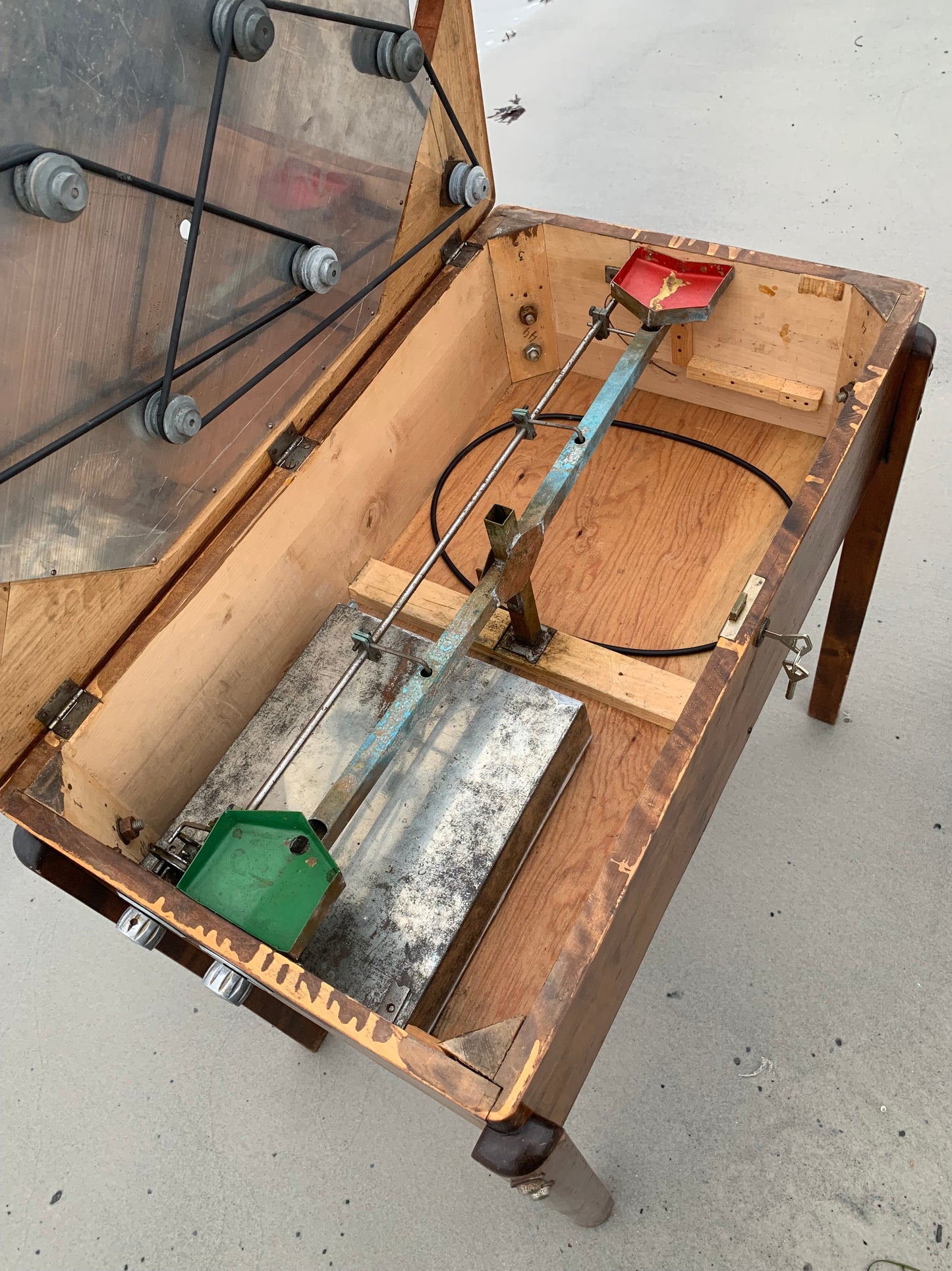 Spieltisch – Unterhaltsam und selten