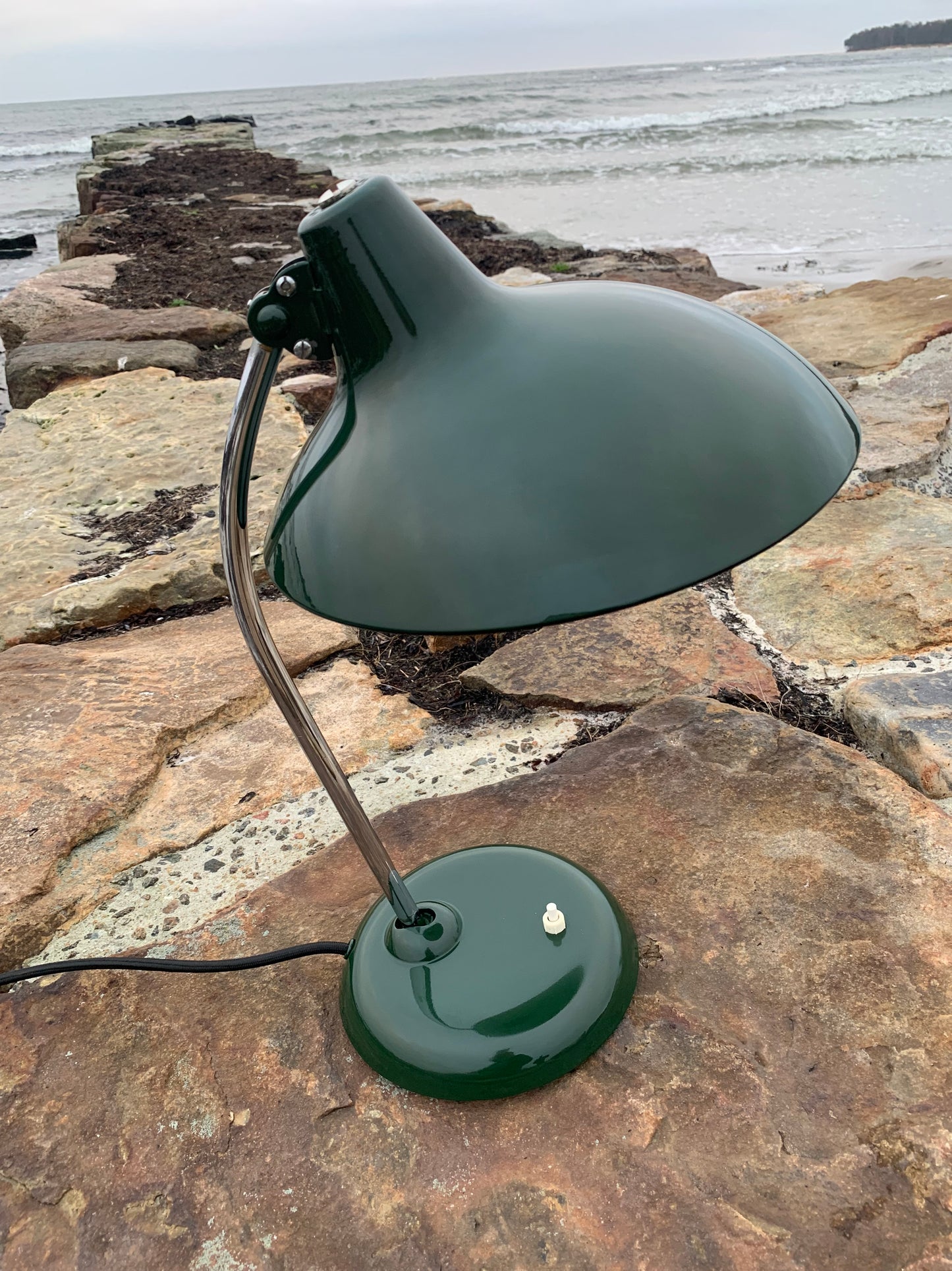 Kaiser Idell 6786 - Grün