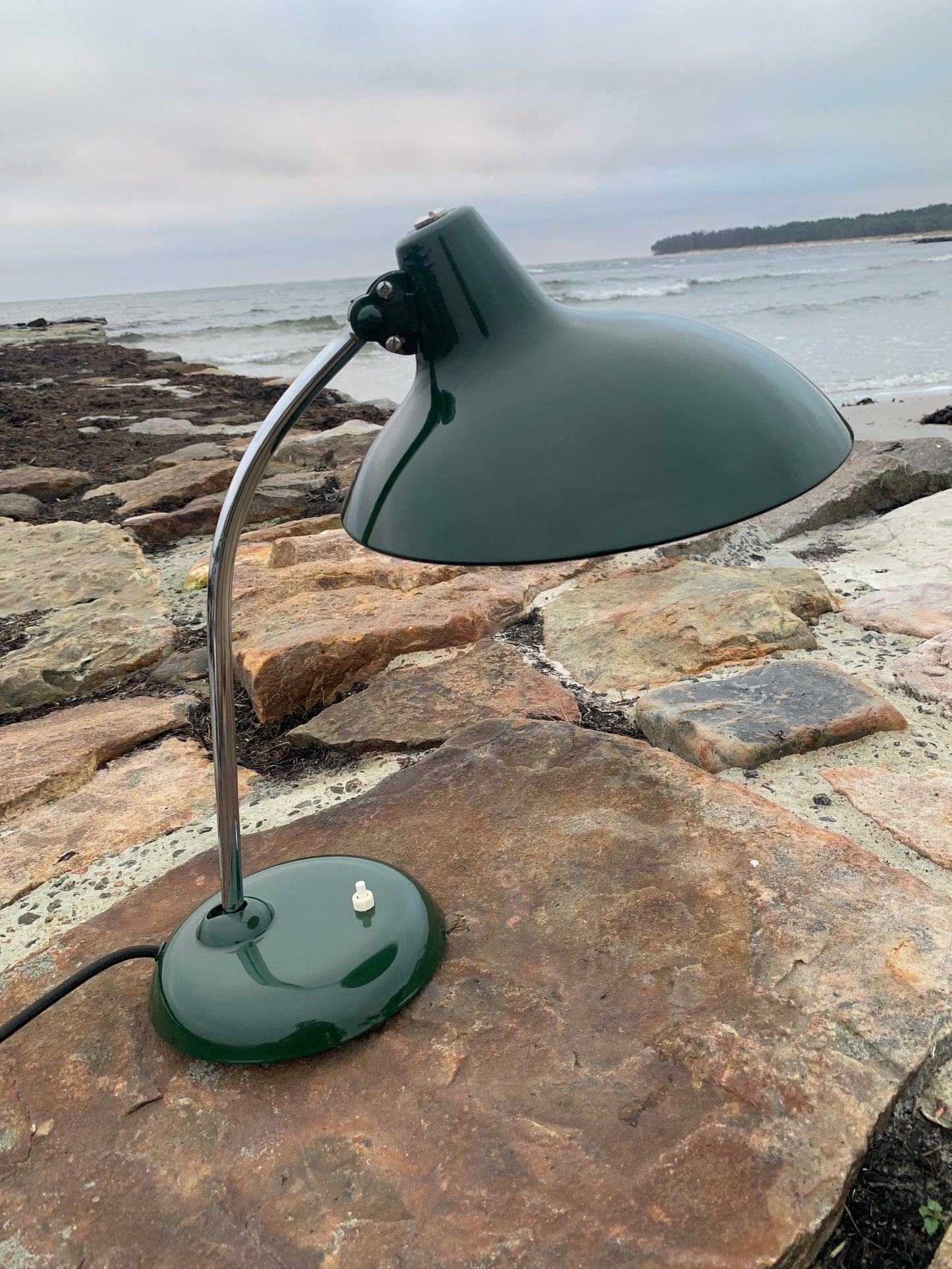 Kaiser Idell 6786 - Grün