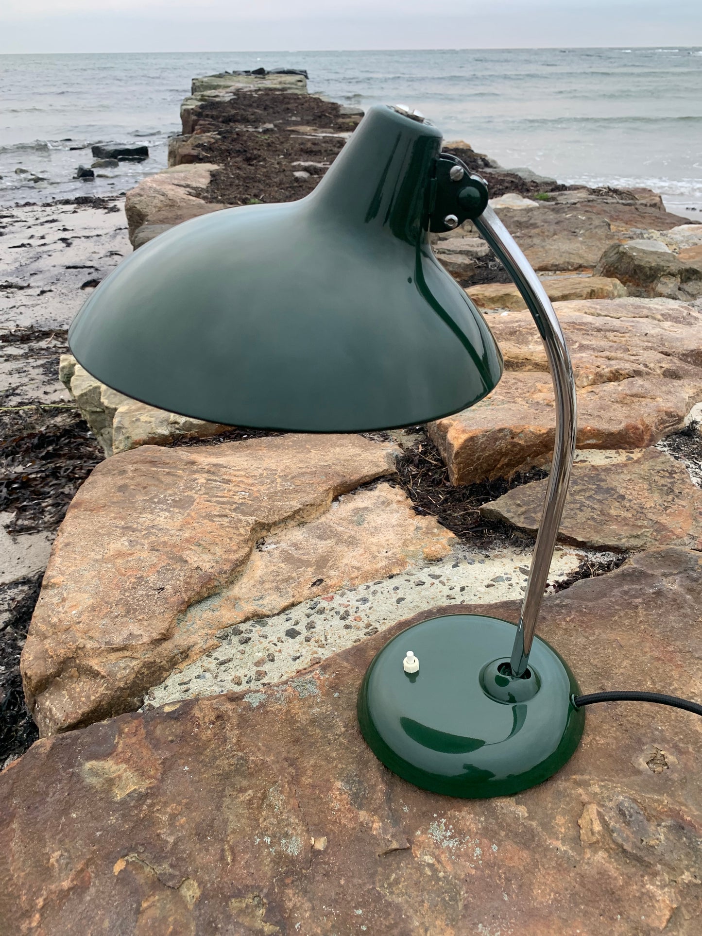 Kaiser Idell 6786 - Grün