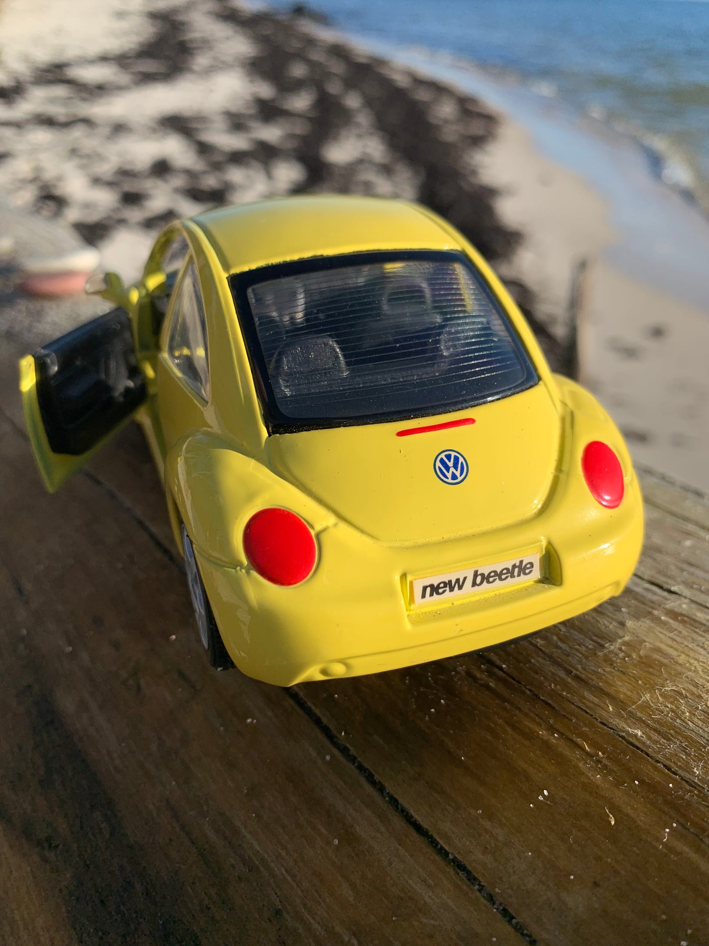 VW New Beetle