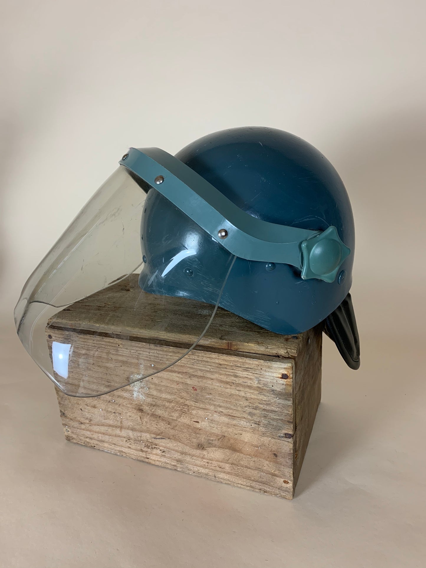 Helm mit Visier