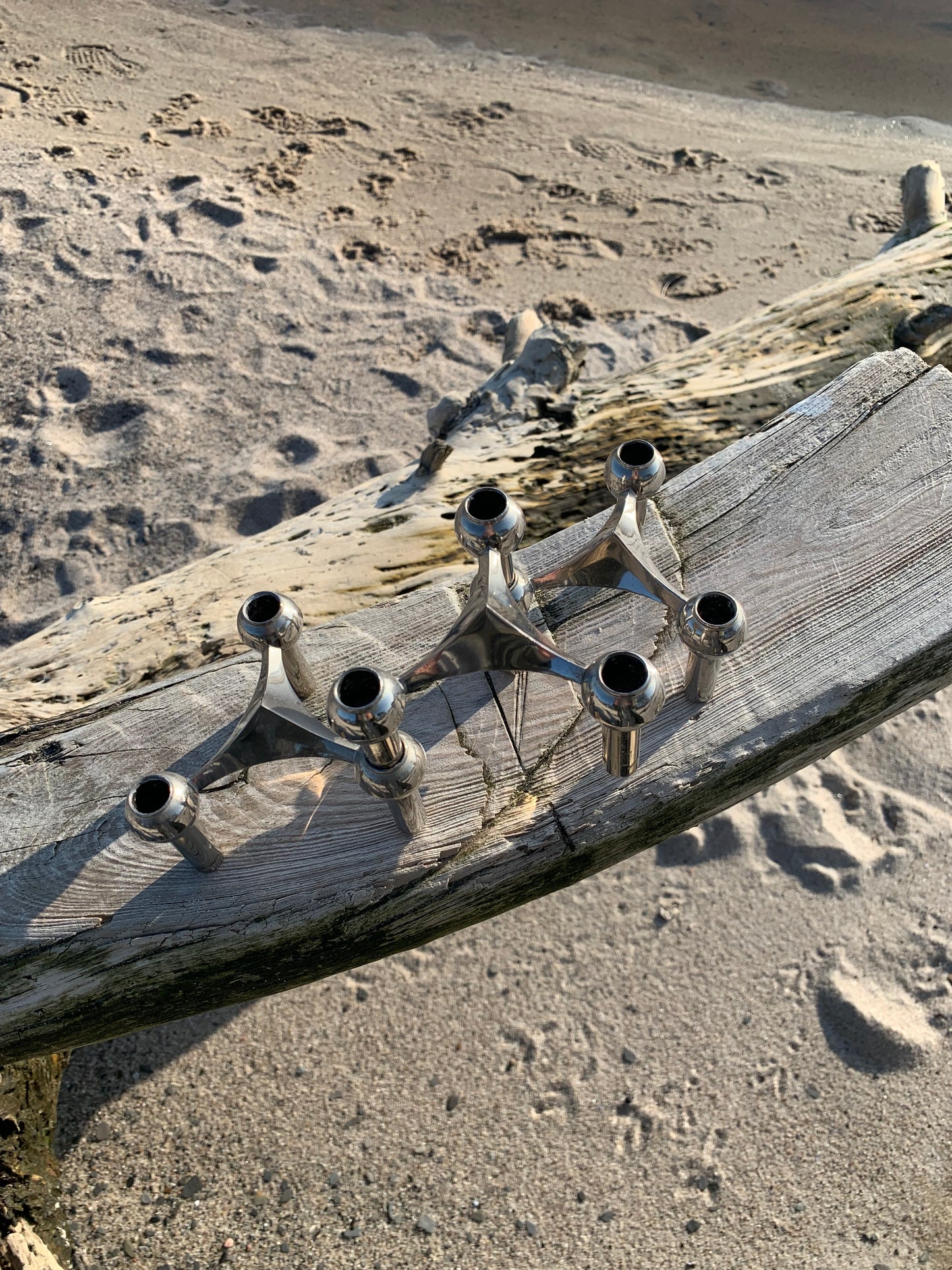 Nagelständer mit Kugeln