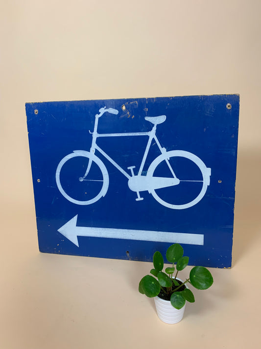 Dekoratives Fahrradschild aus Holz