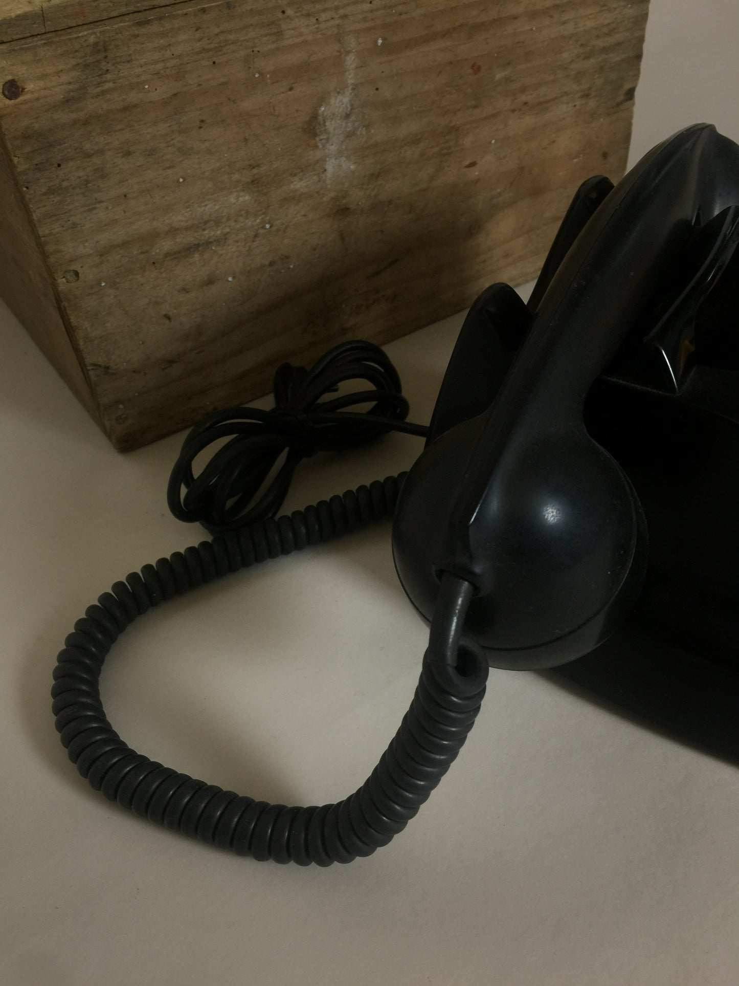 Altes schwarzes Telefon