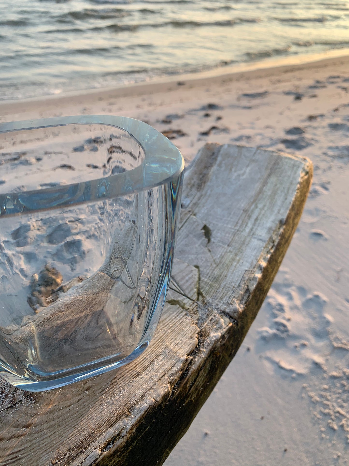 Vase aus schönem Glas