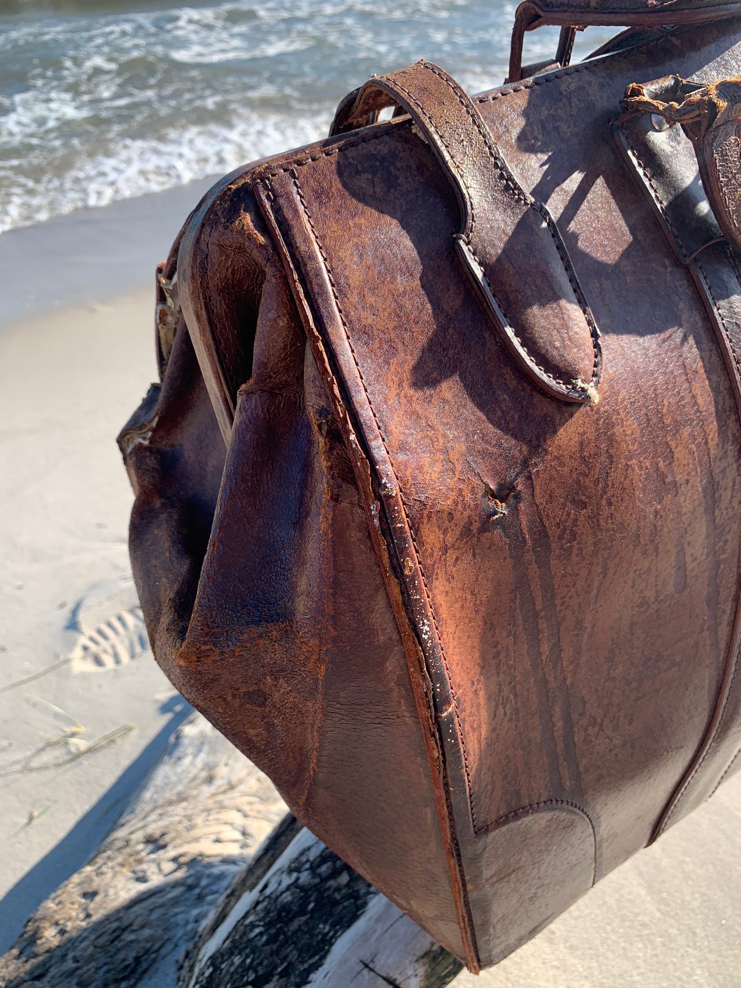 Alte Tasche mit Patina