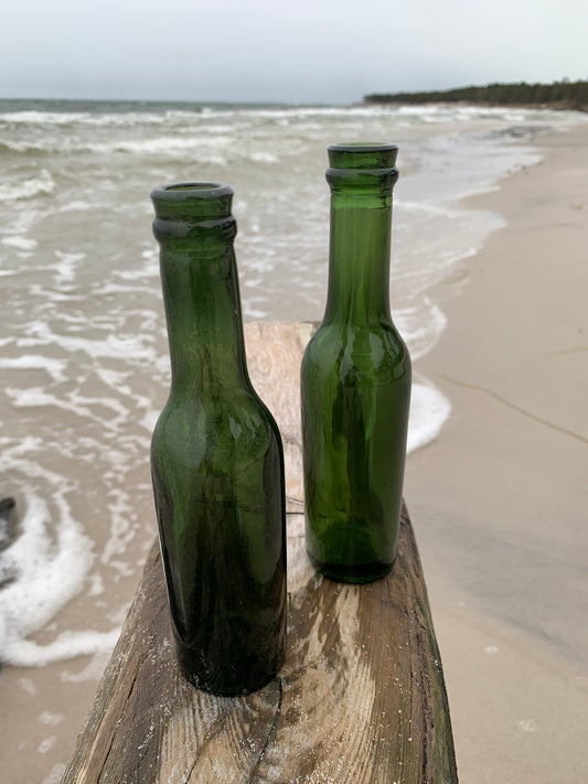 Kleine grüne Flasche