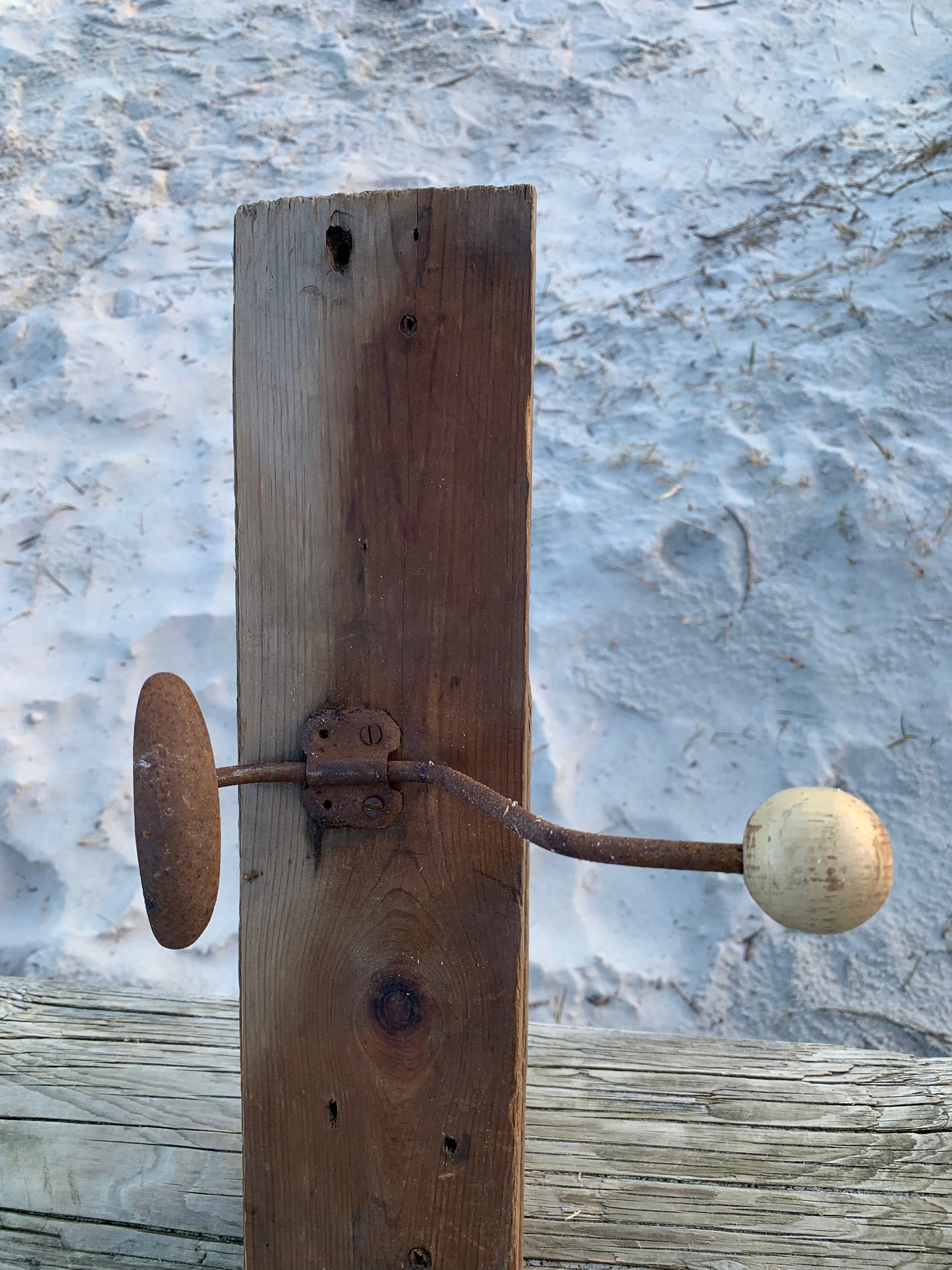 Französische Garderobe aus Holz