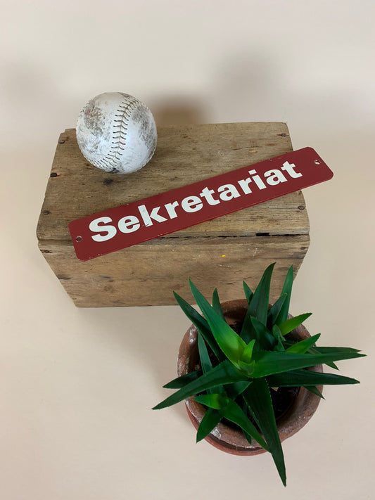 Lustiges Schild - Sekretariat