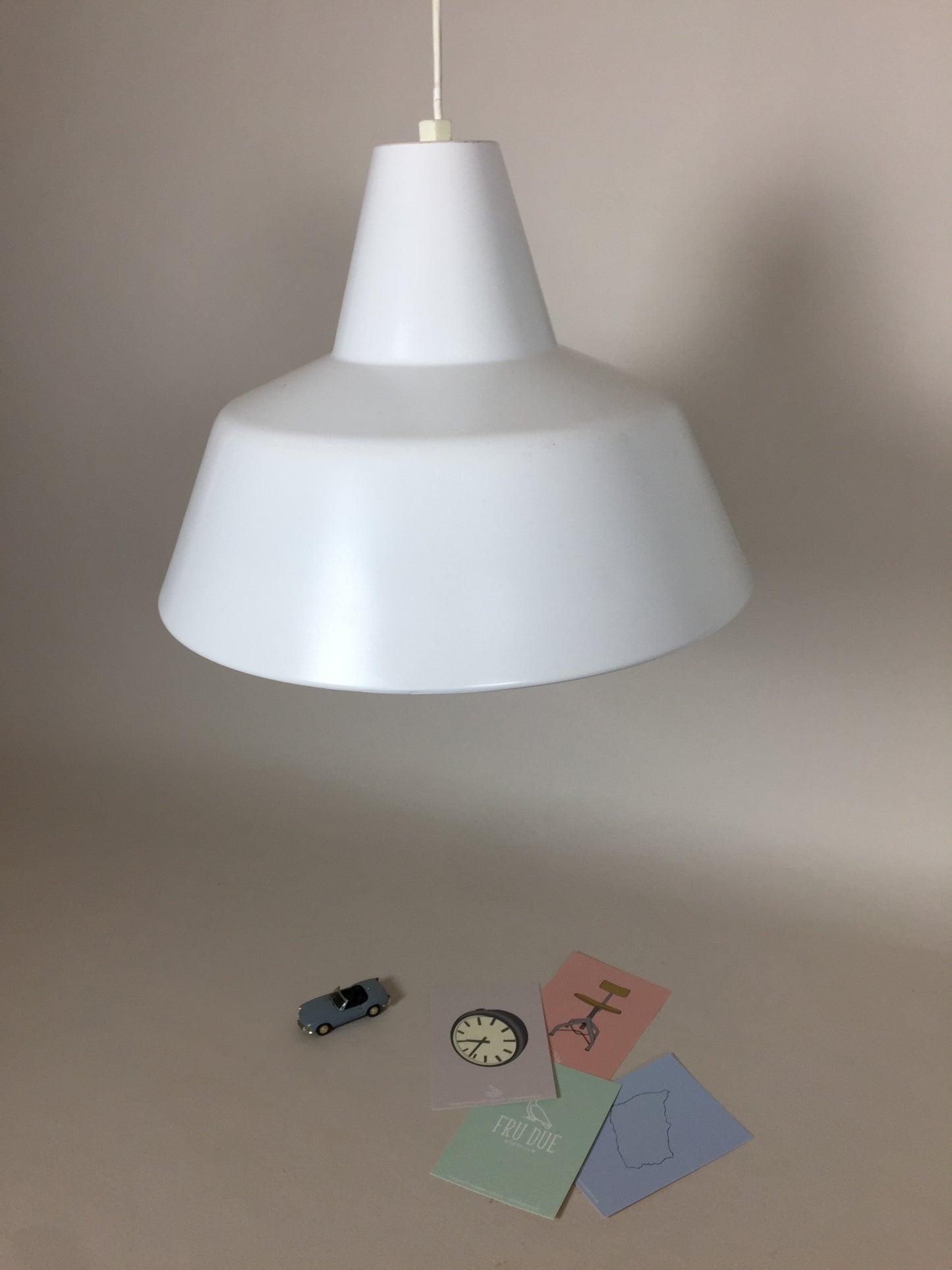 Klassische Werkstattlampe