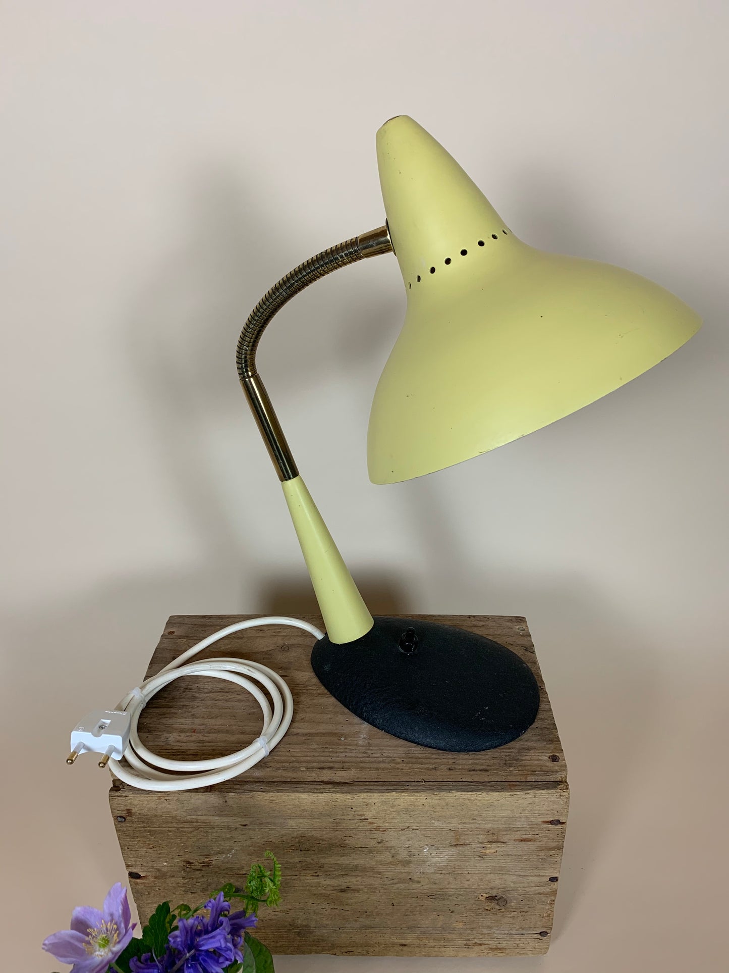 Schöne Vintage Lampe von Gebrüder Cossack