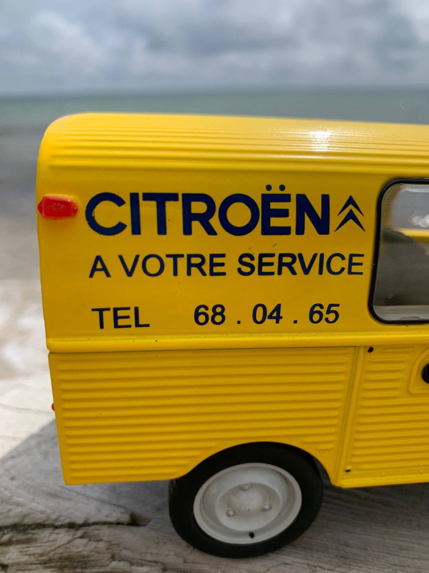 Citroën 2CV AK 350