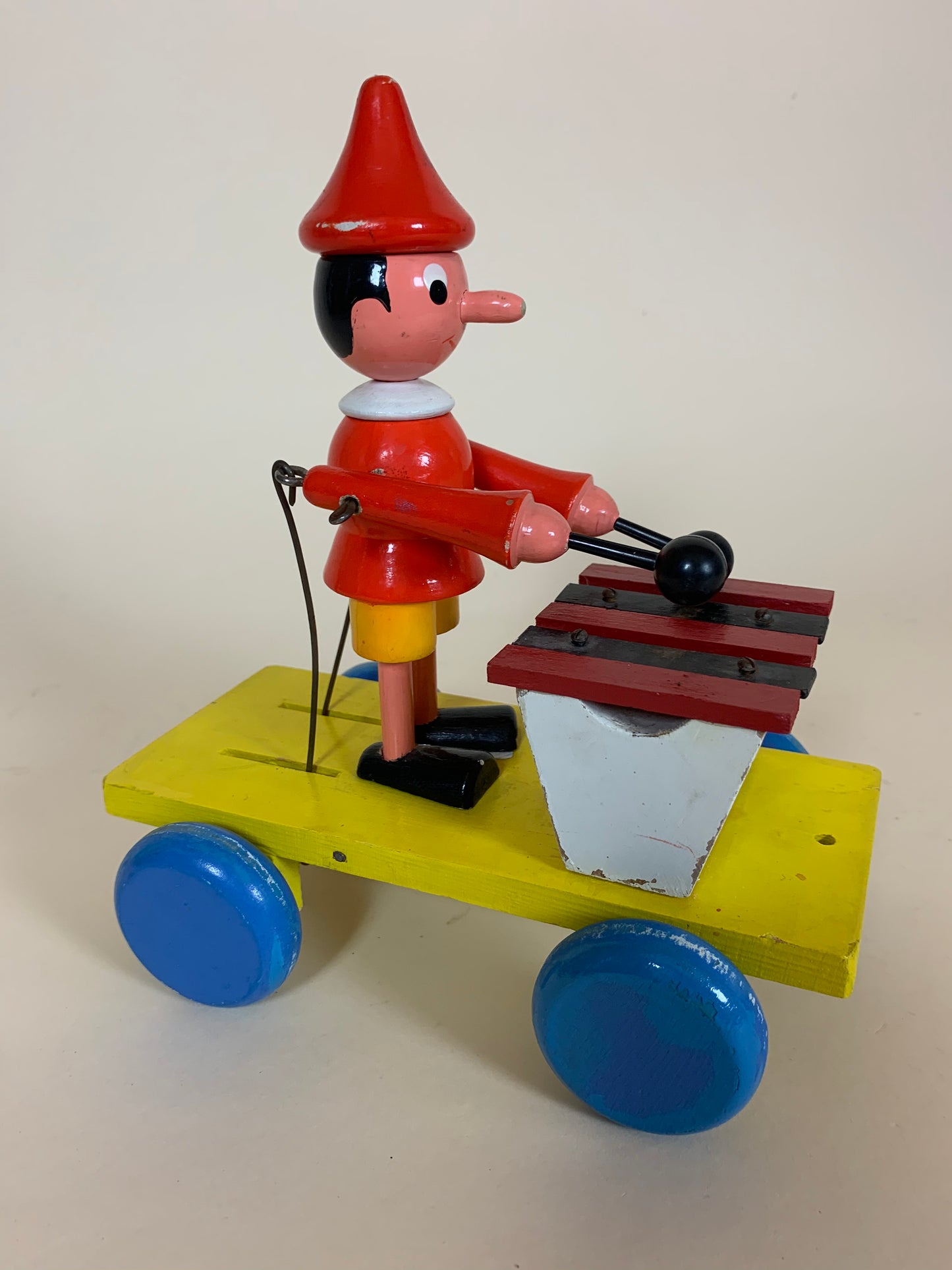 Pinocchio-Vintage-Spielzeug
