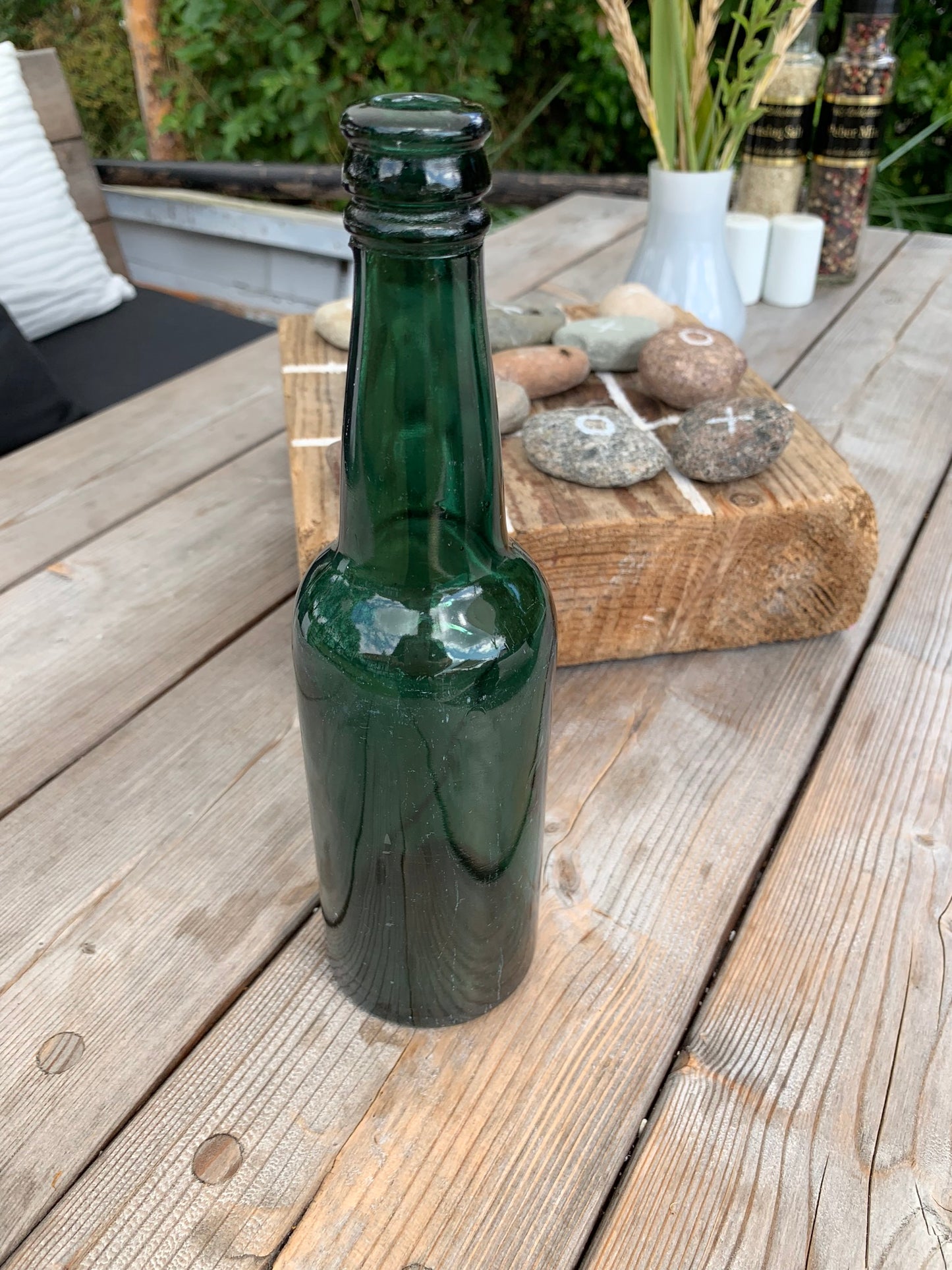 Alte grüne Bierflasche