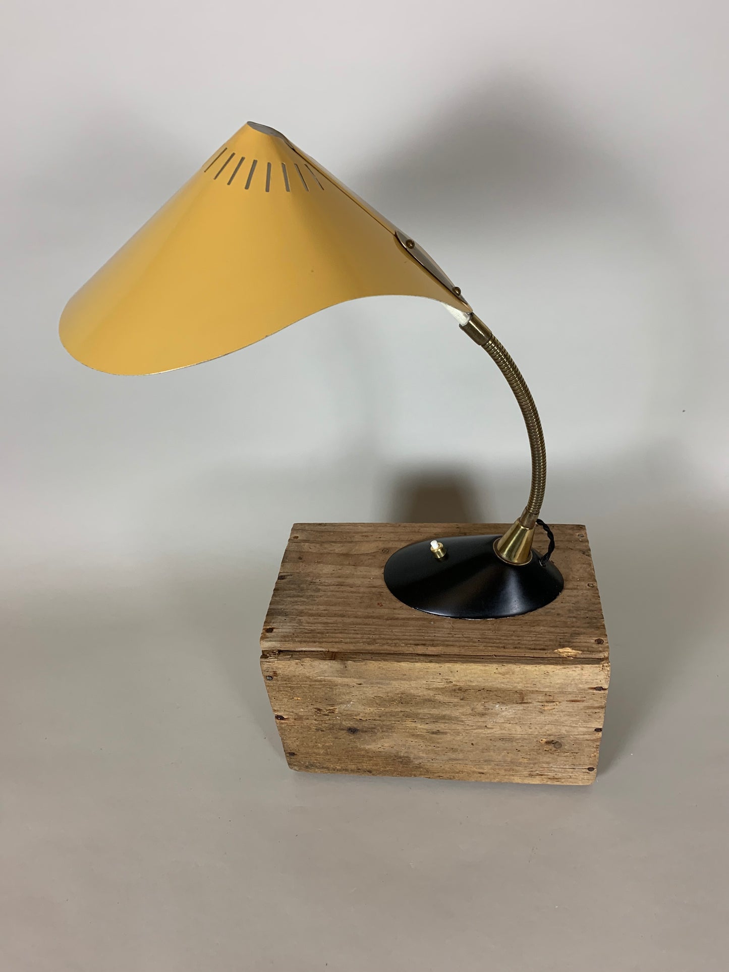 Cobra-Lampe von Cossack