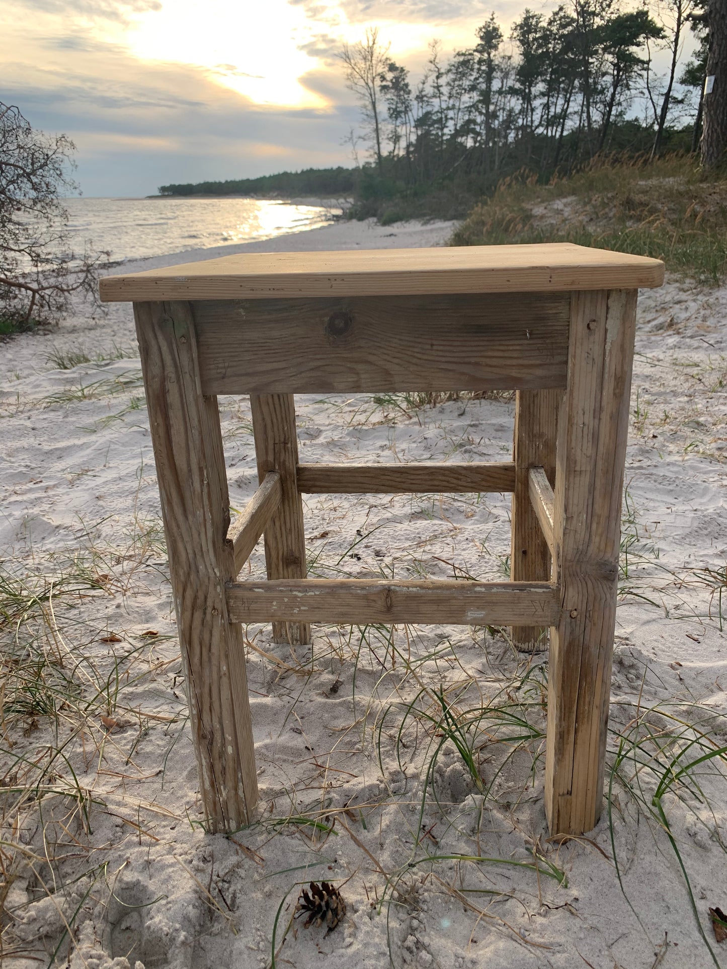Der Hocker
