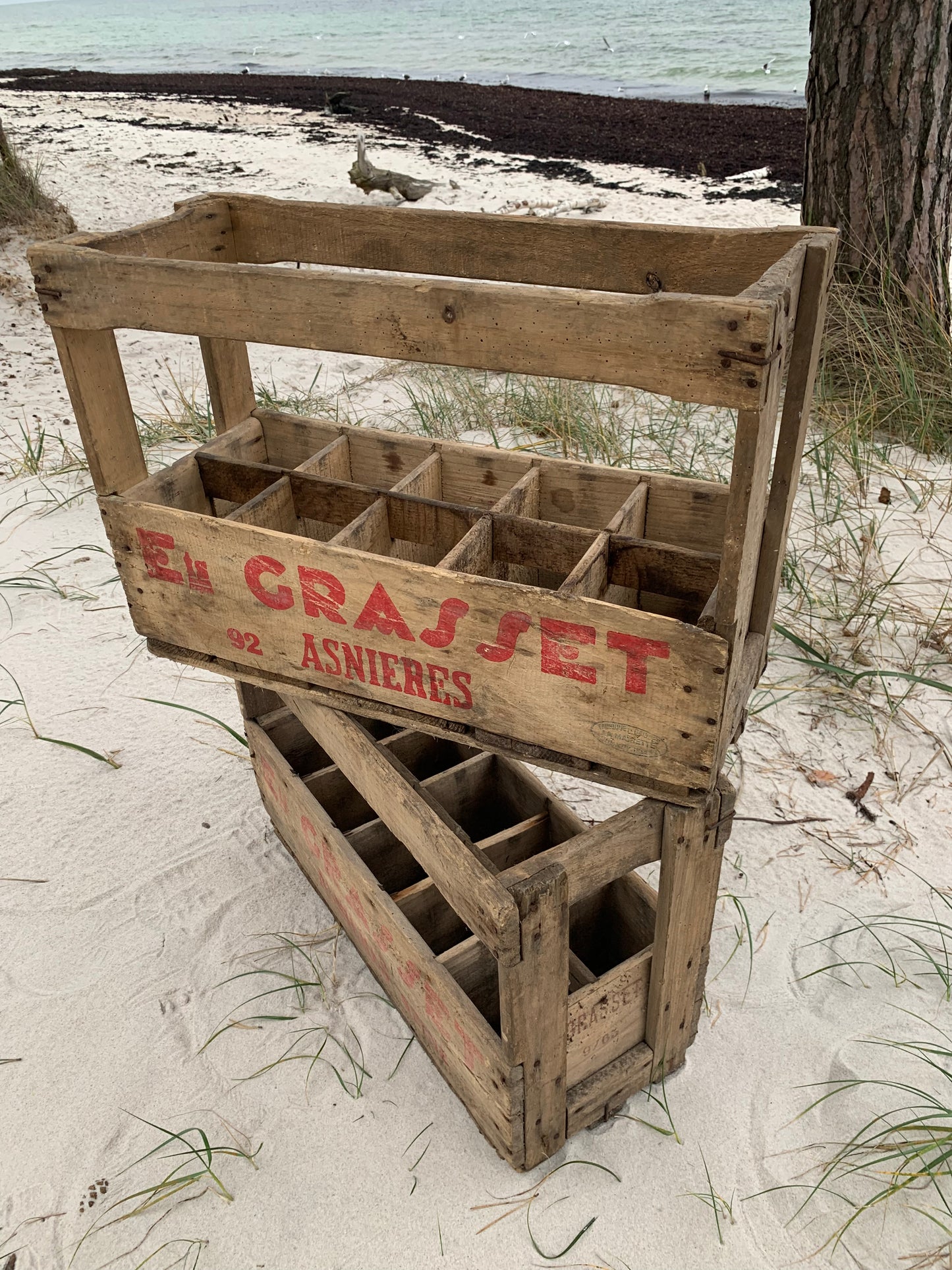 Alte französische Flaschenkiste aus Holz