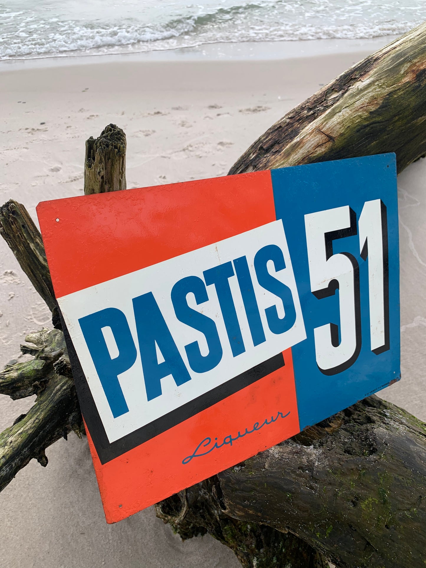 Pastis-Schild aus den 1960er Jahren