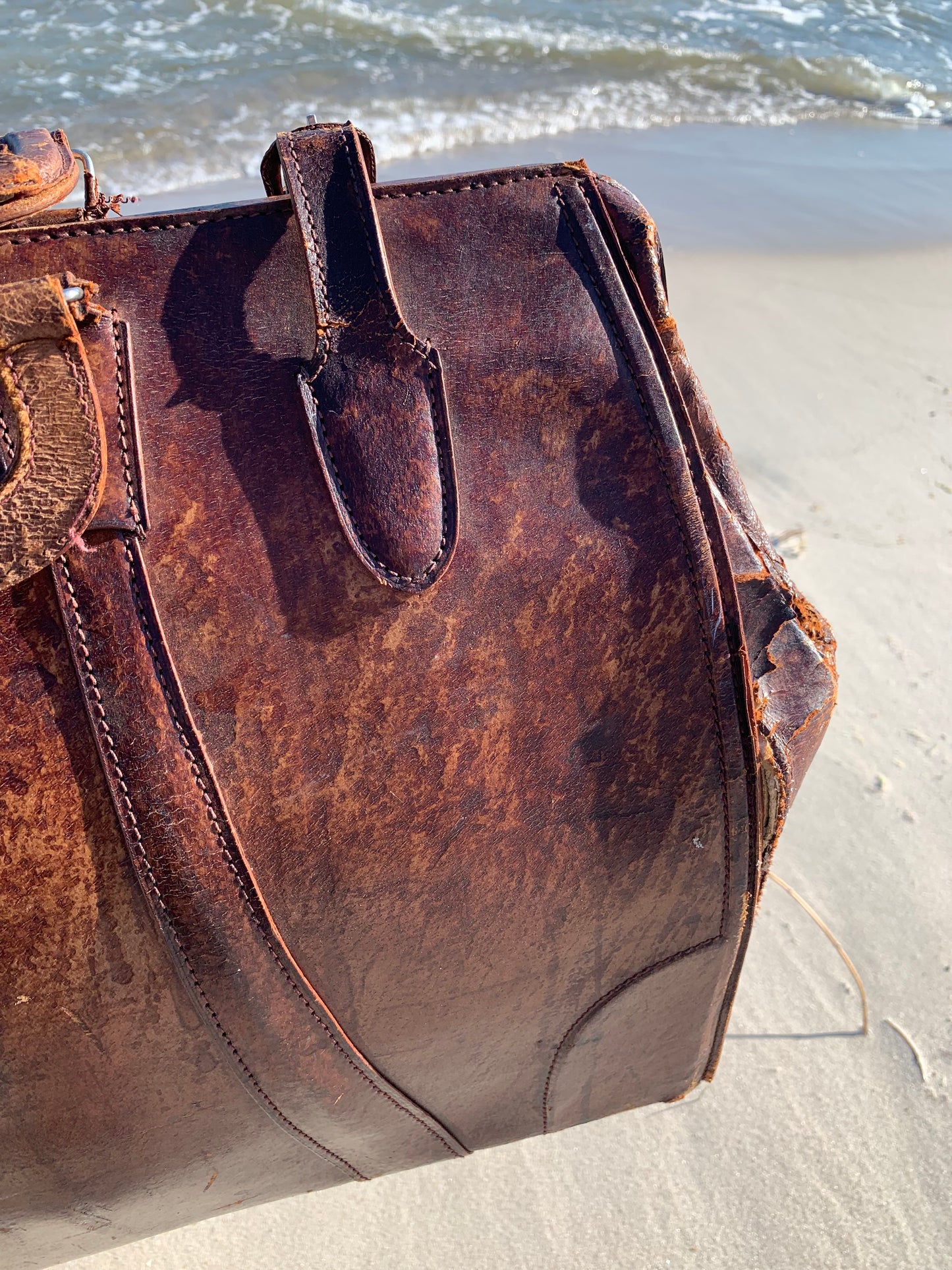 Alte Tasche mit Patina