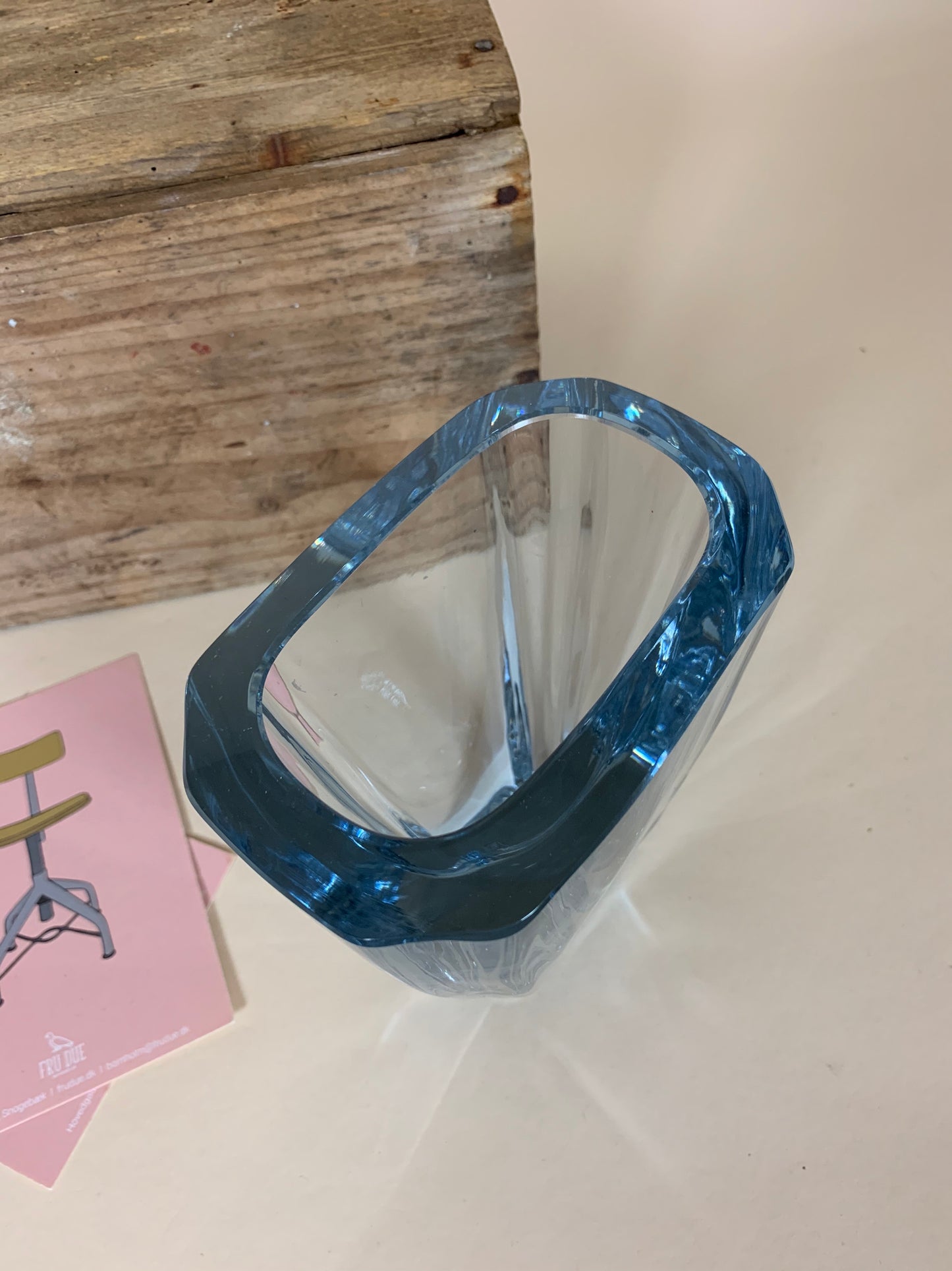 Glasvase aus starkem Glas