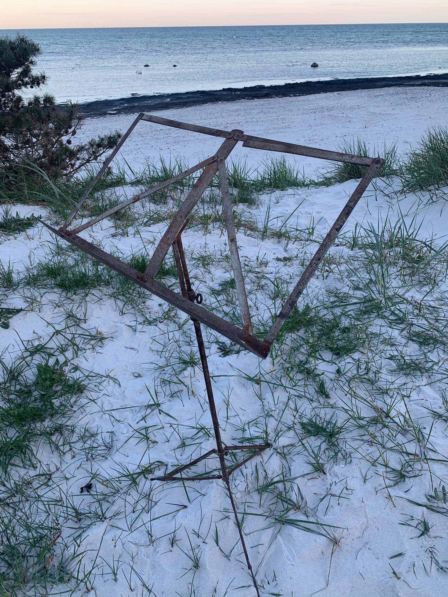 Alter Notenständer mit Patina