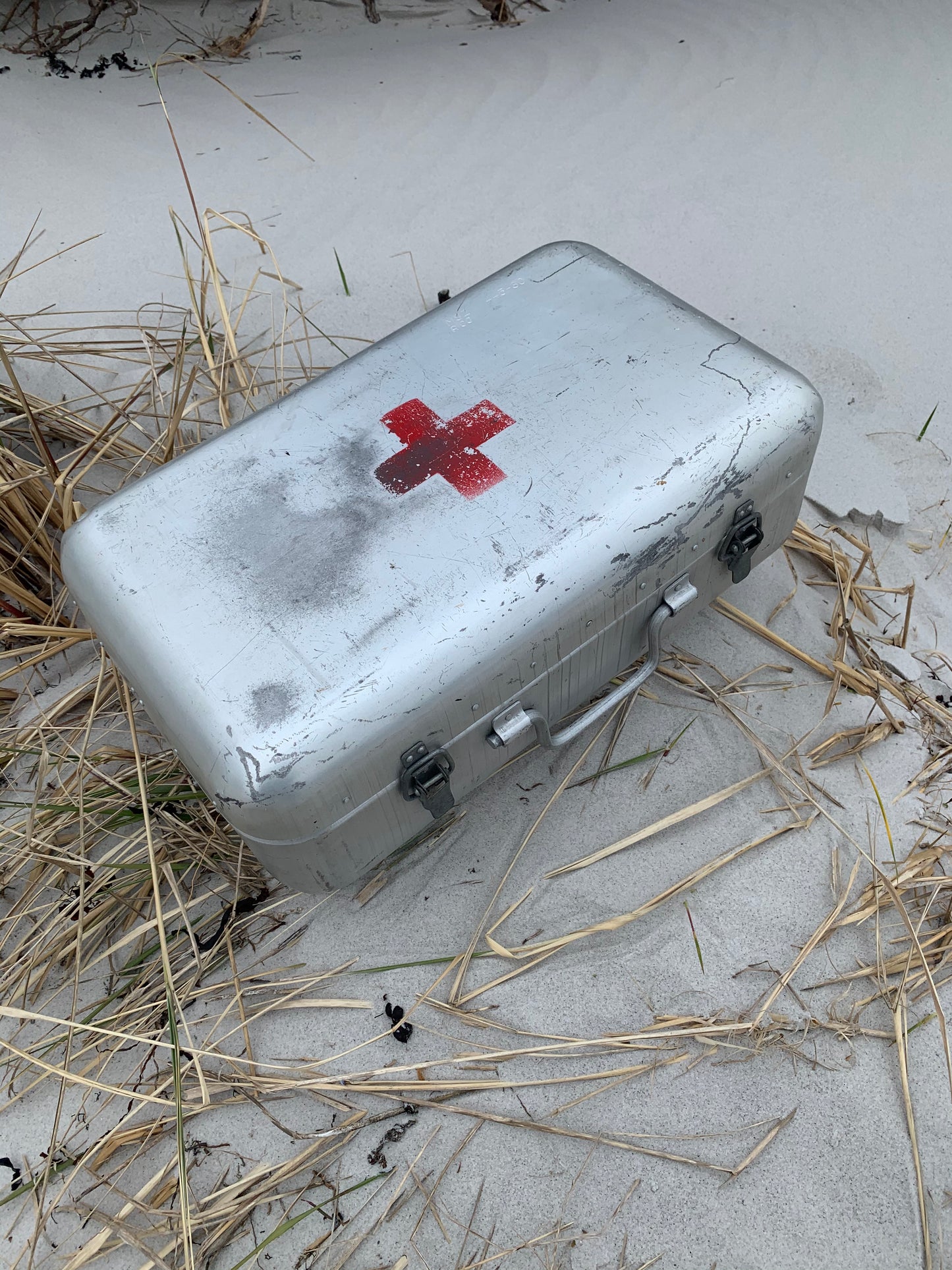 Kasten des Roten Kreuzes