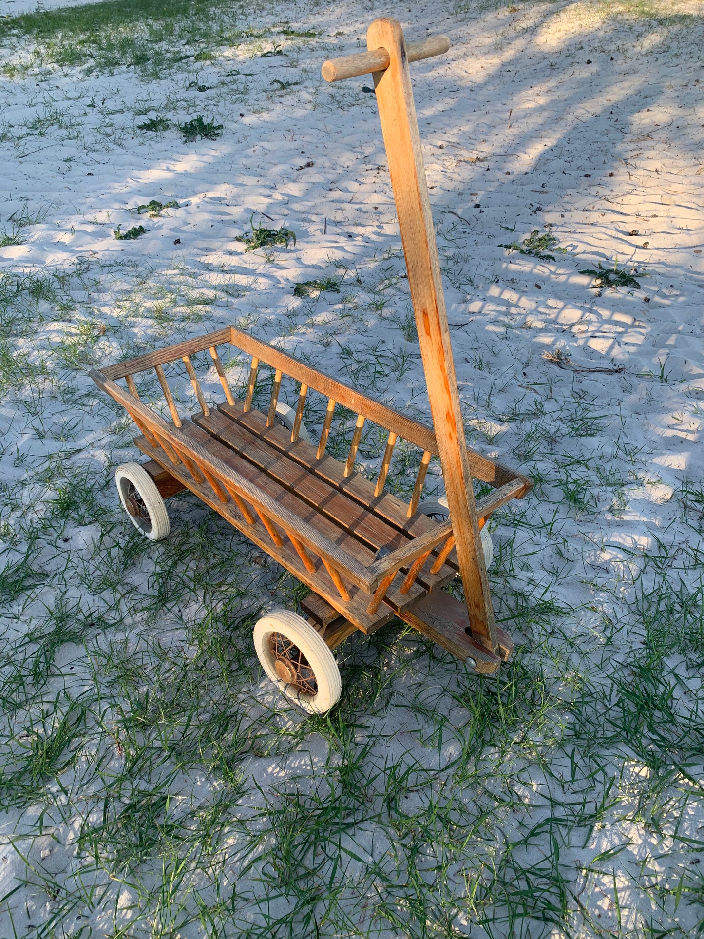 Schöner alter Abschleppwagen