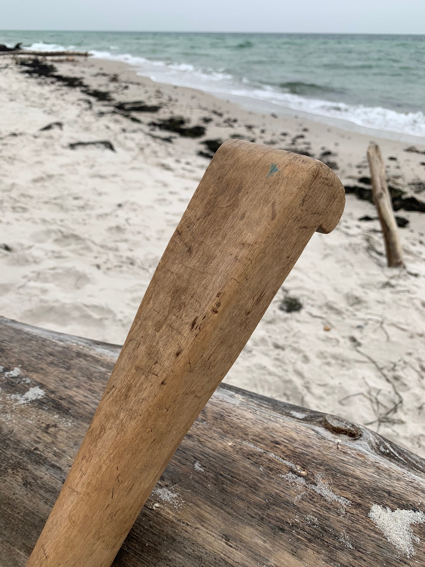 Große Holzschaufel - aus einem Stück geschnitten