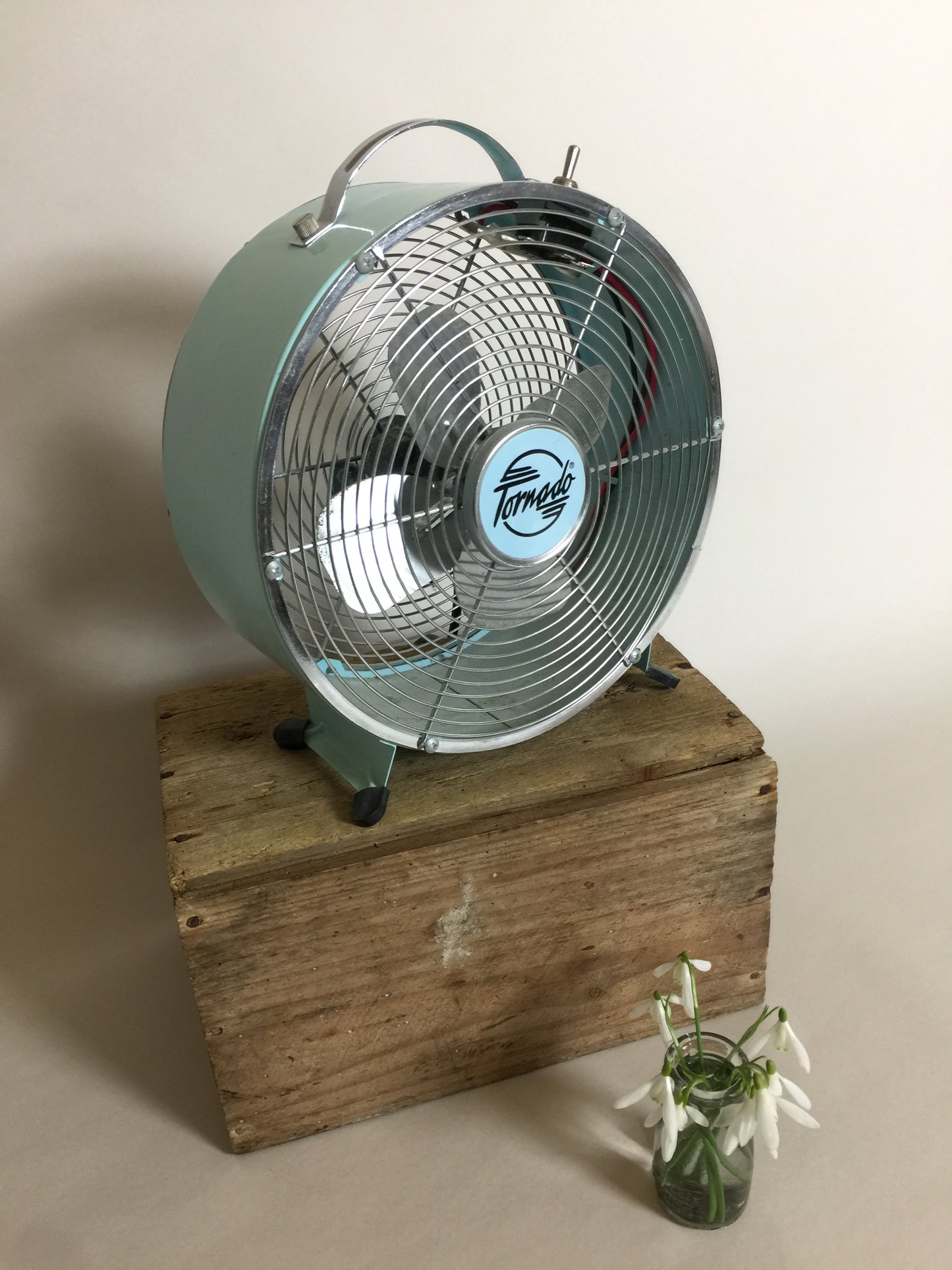 Schöner und industrieller Ventilator