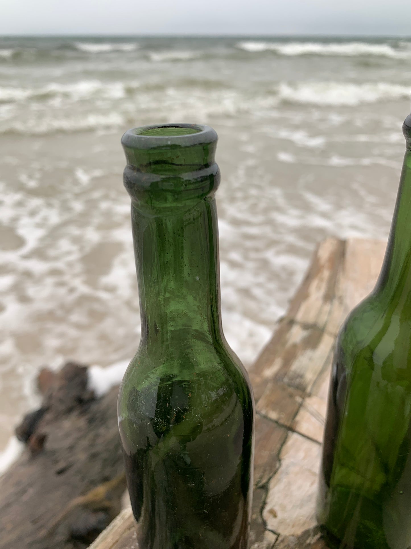 Kleine grüne Flasche