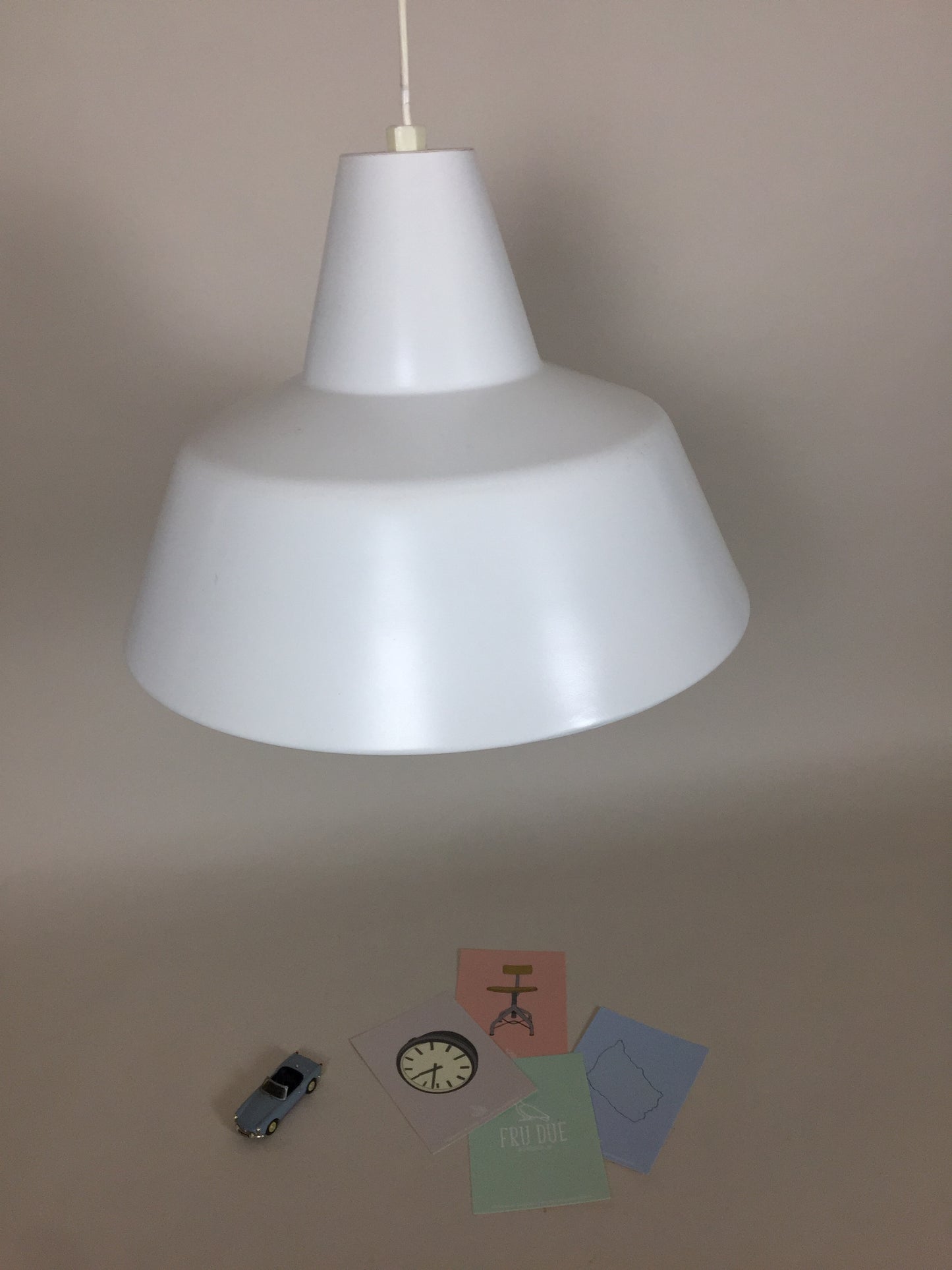 Klassische Werkstattlampe