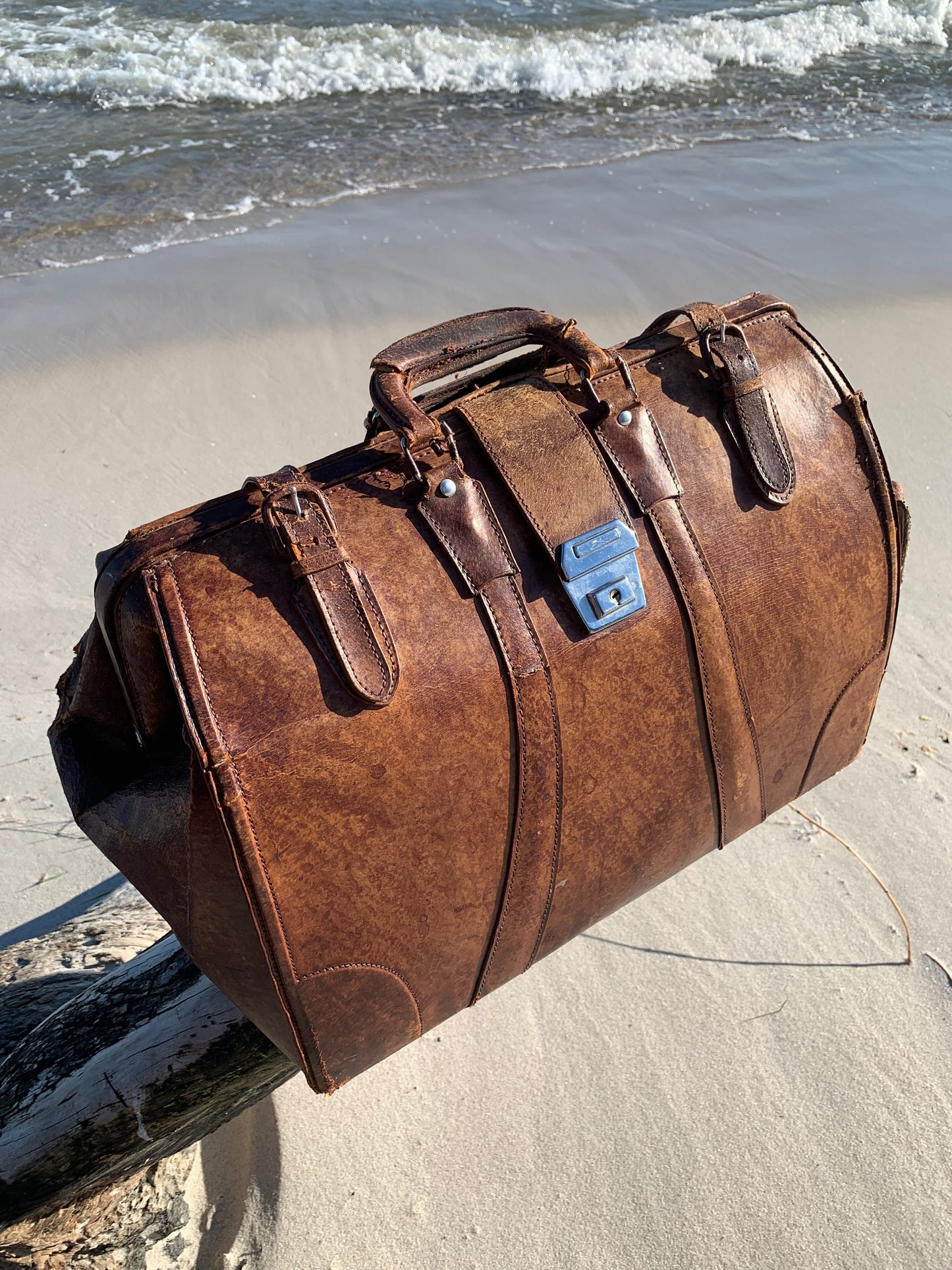 Alte Tasche mit Patina