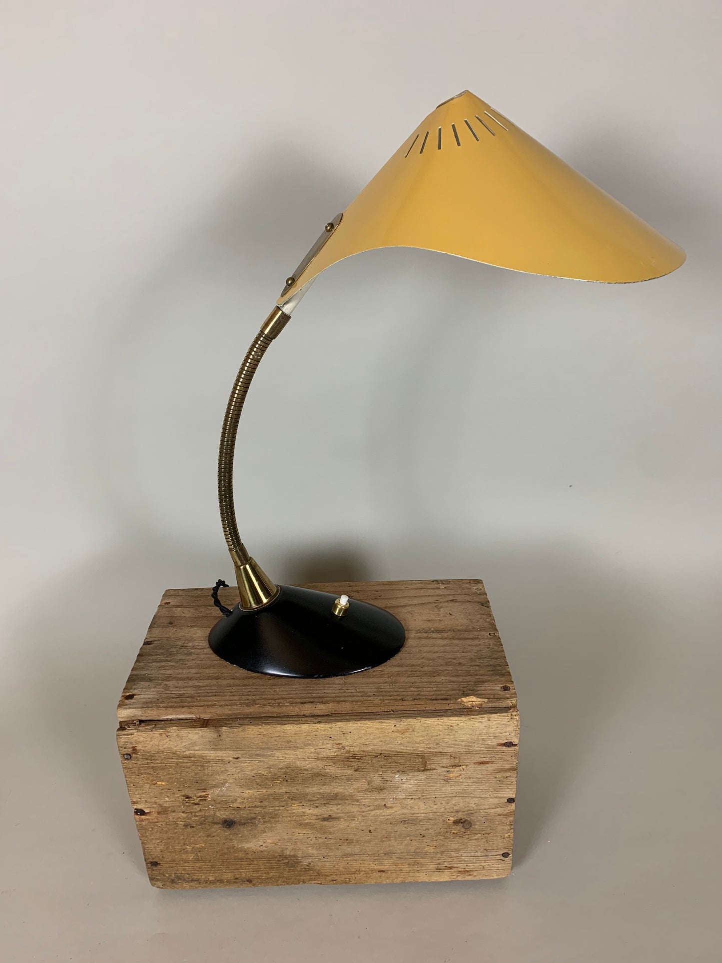 Cobra-Lampe von Cossack