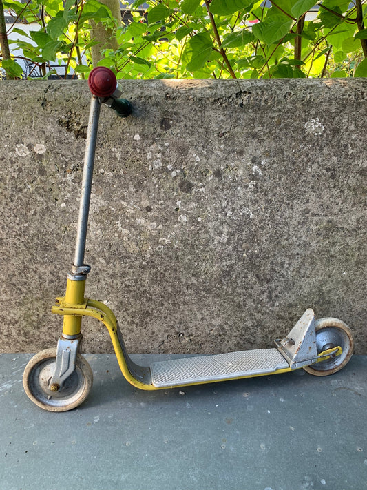 Scooter mit viel rohem Charme